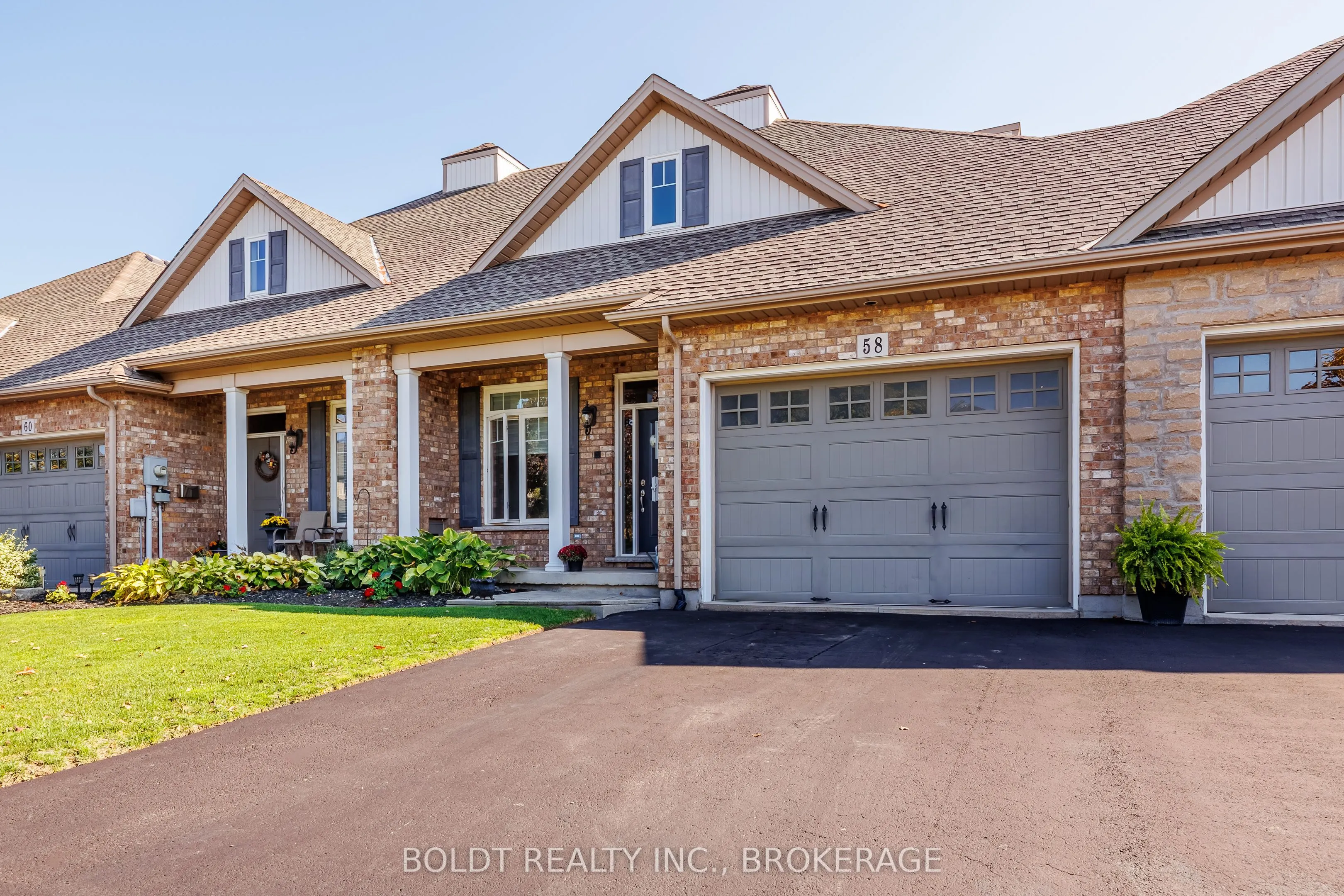 58 Videl Crescent N