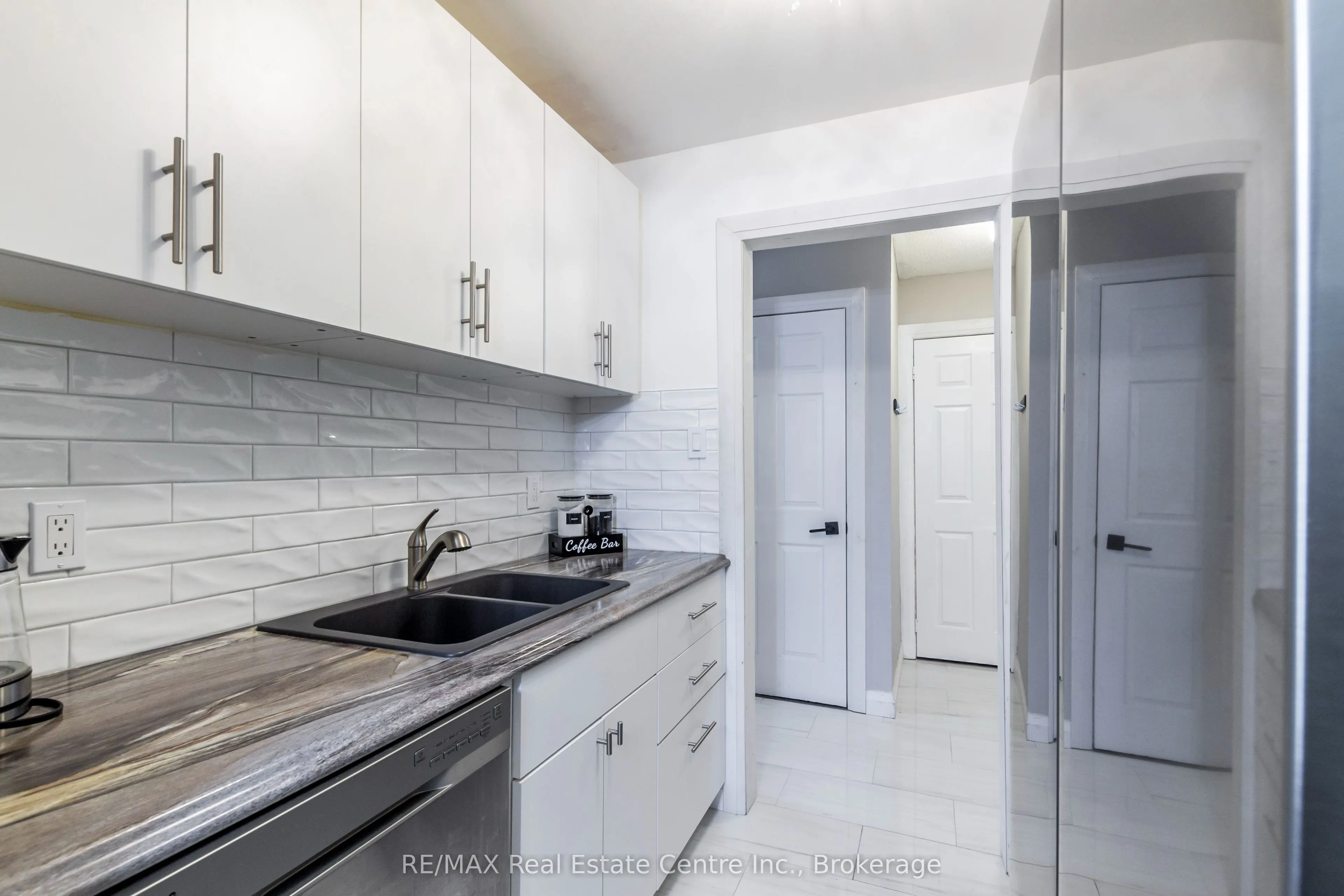136 Conway Drive, #3