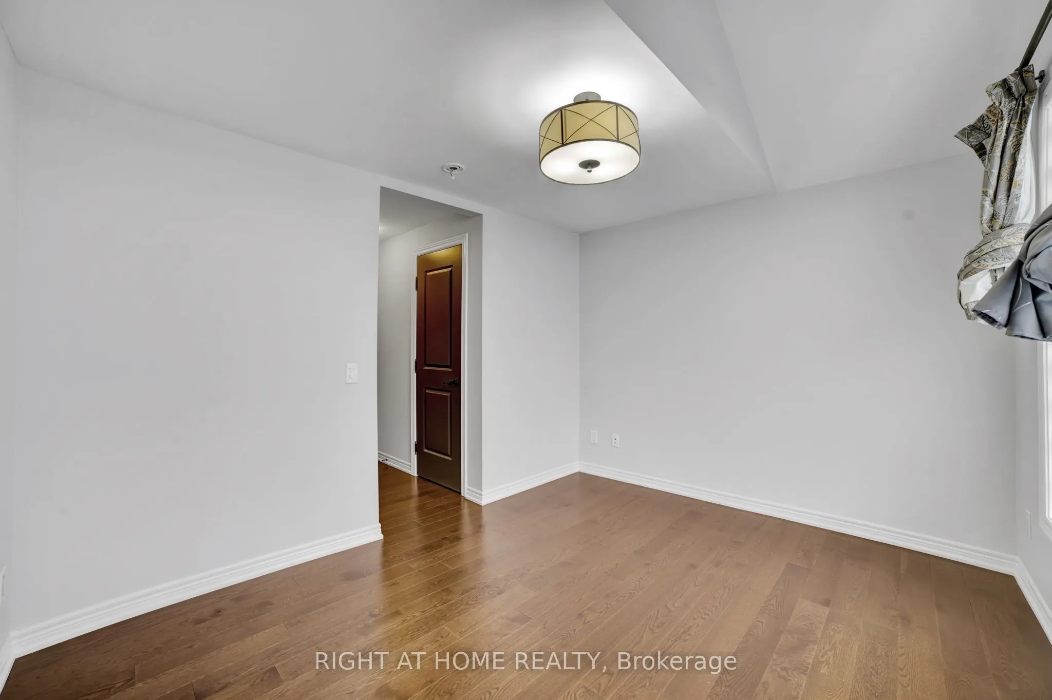 288 Raymond Road