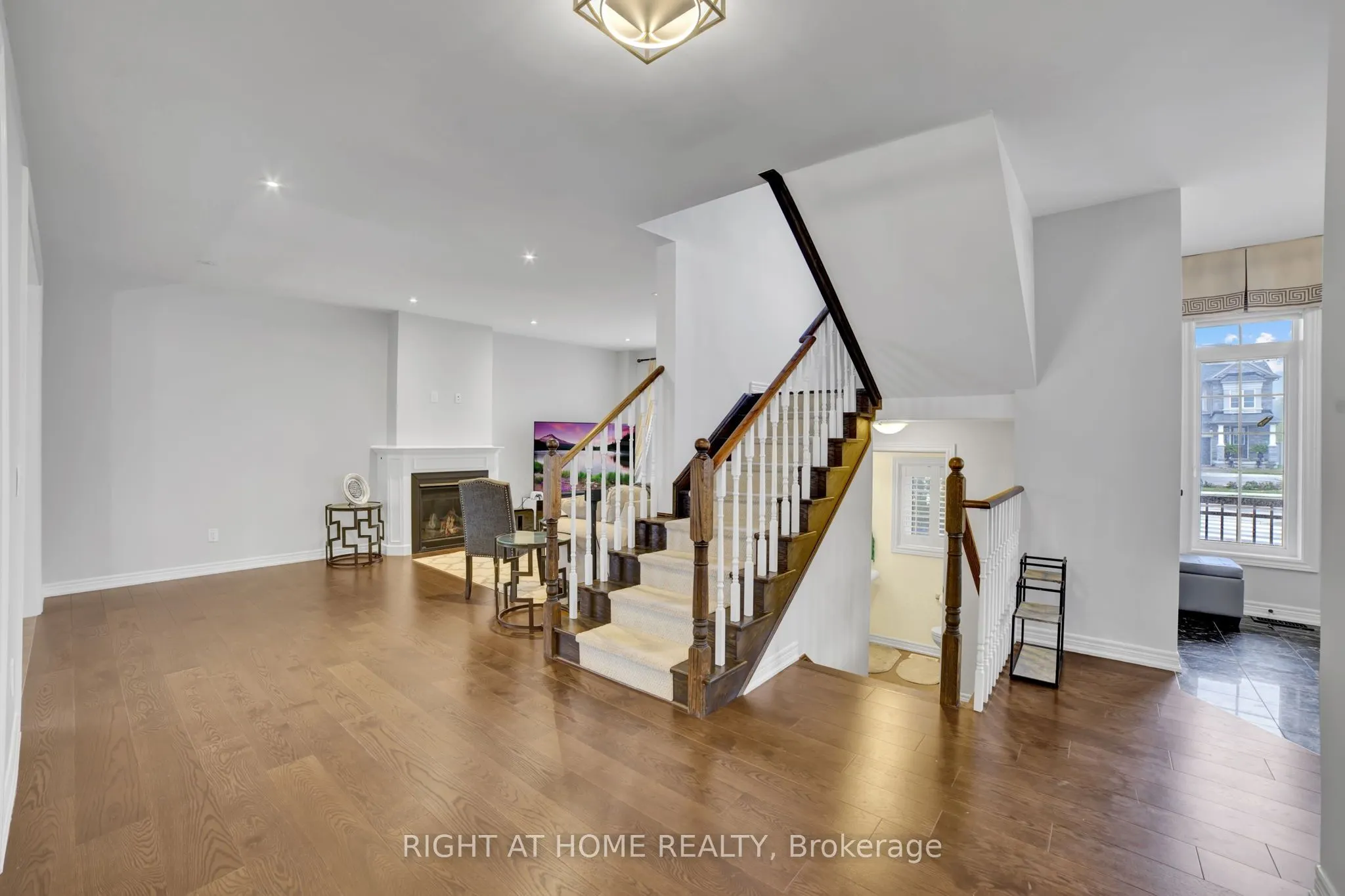 288 Raymond Road