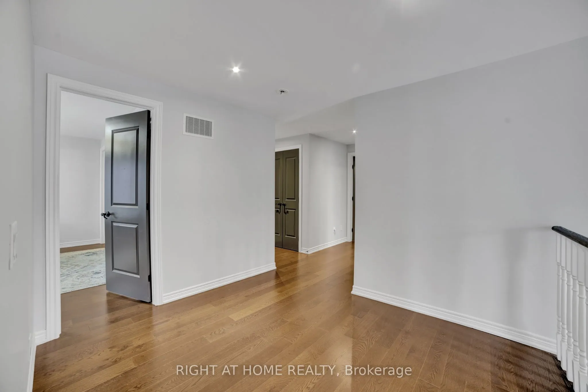 288 Raymond Road