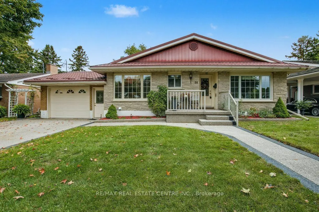 28 Meadow Crescent
