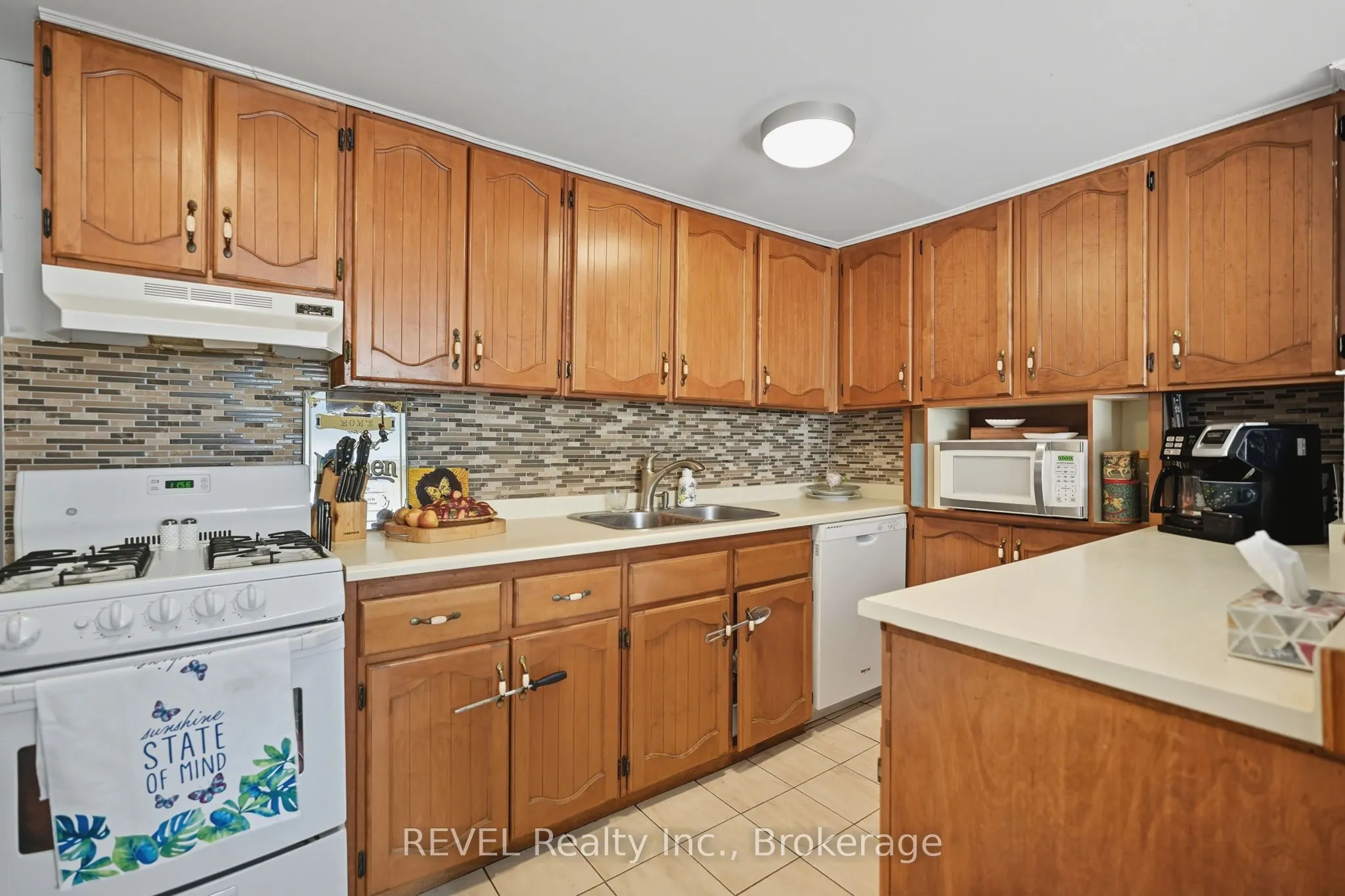 250 Ridge Road N