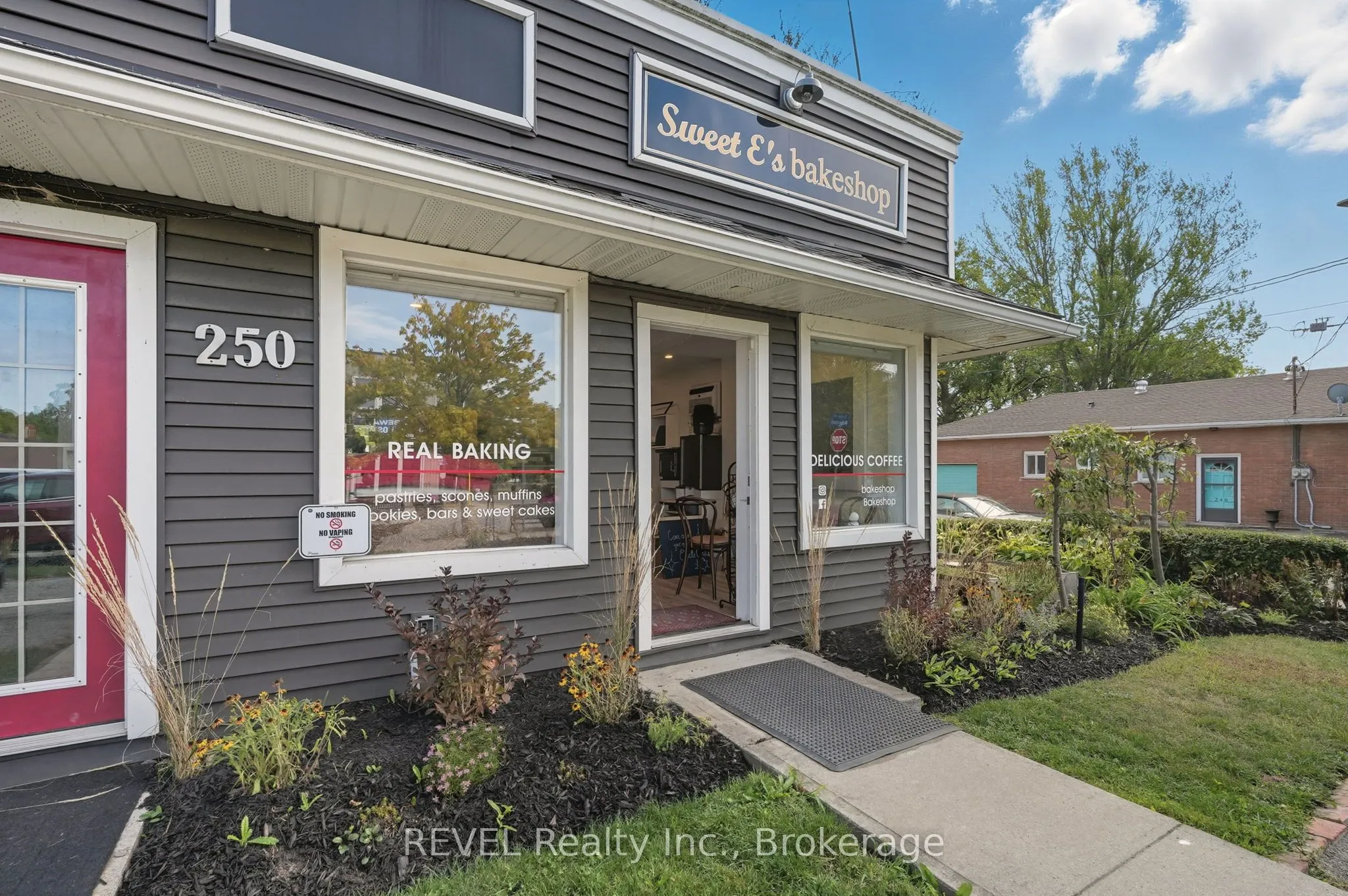 250 Ridge Road N
