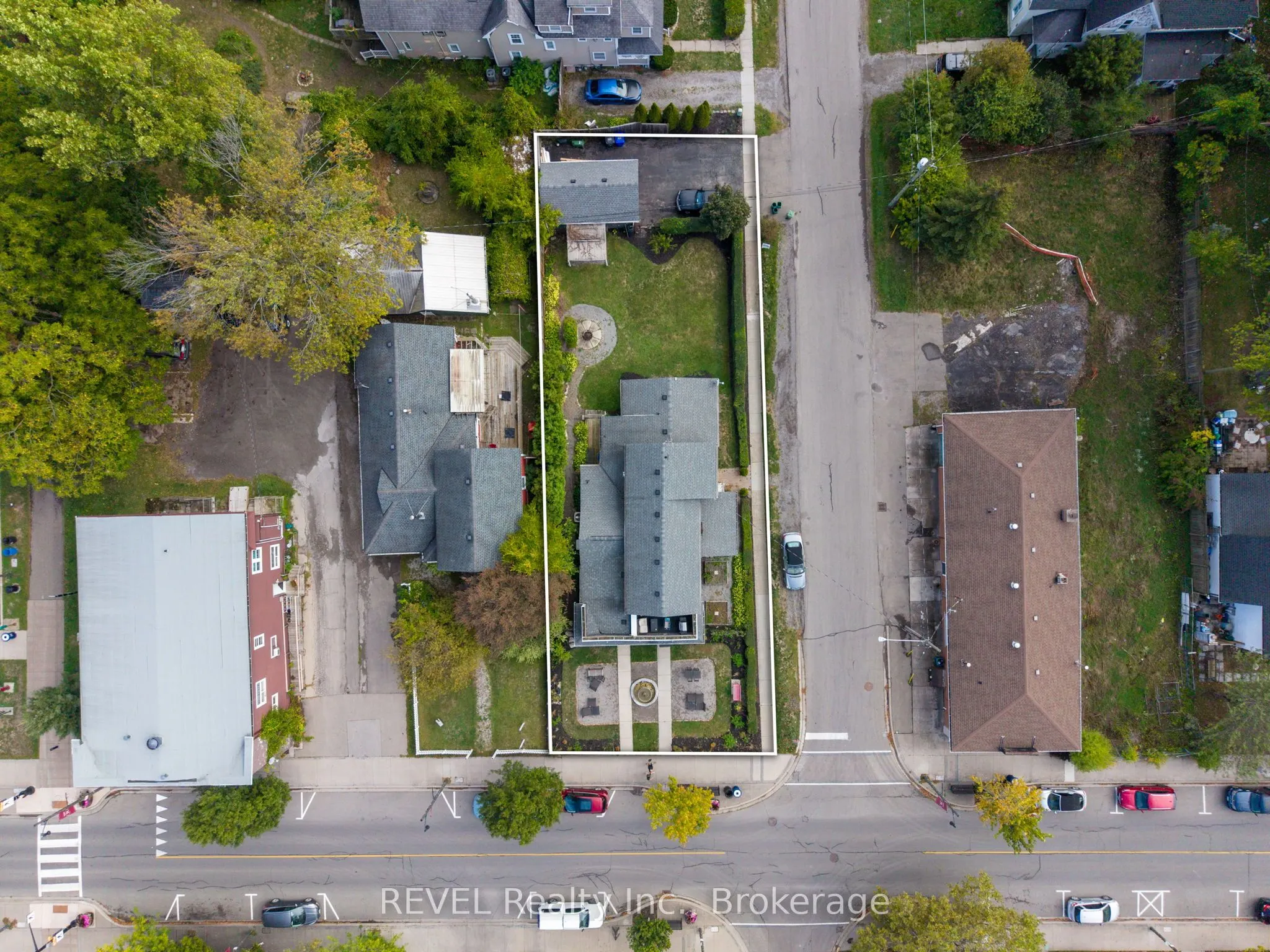250 Ridge Road N
