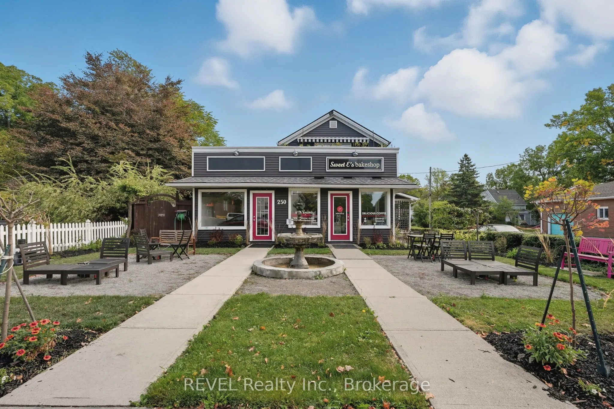 250 Ridge Road N