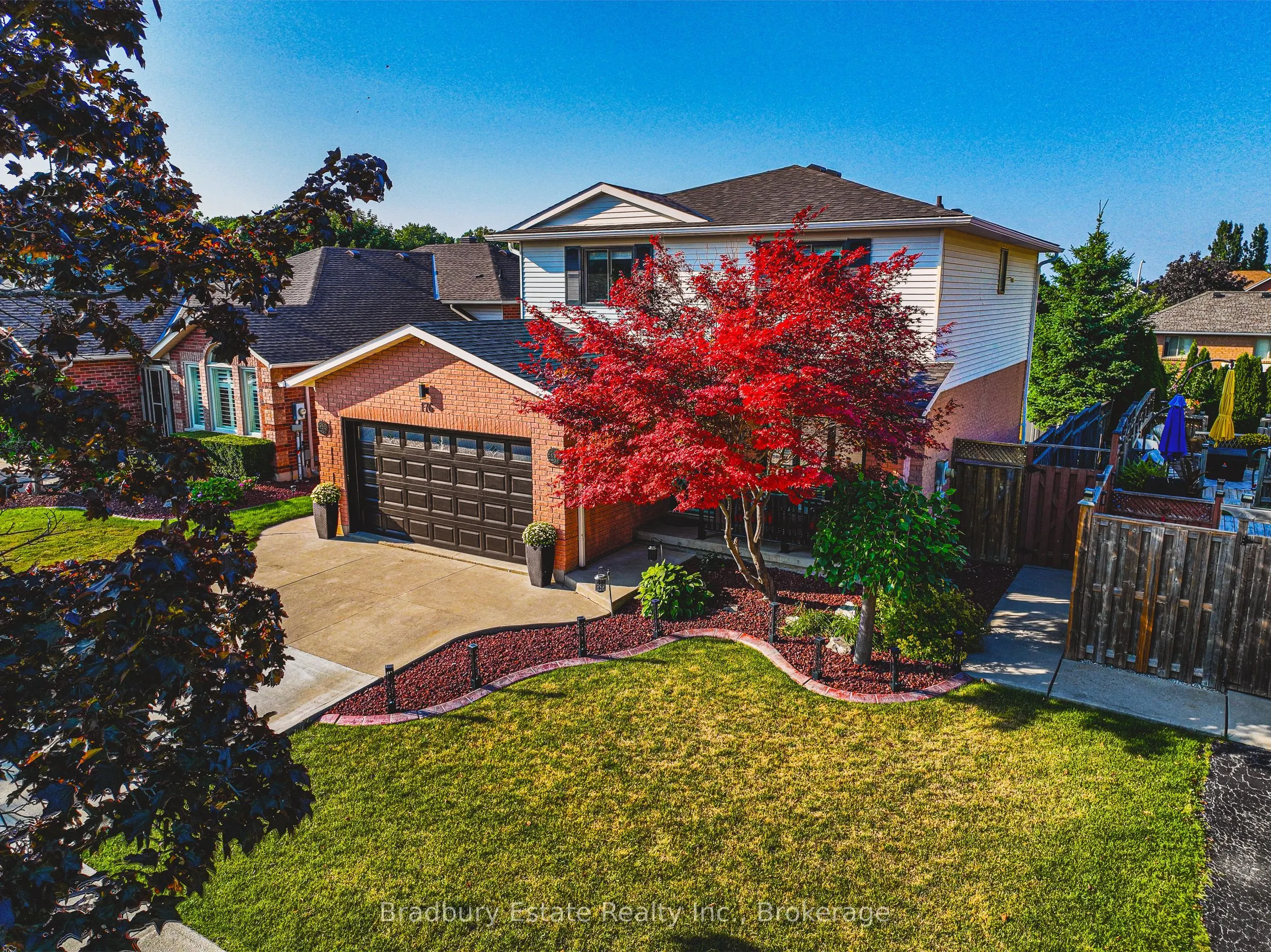 176 Highland Road W