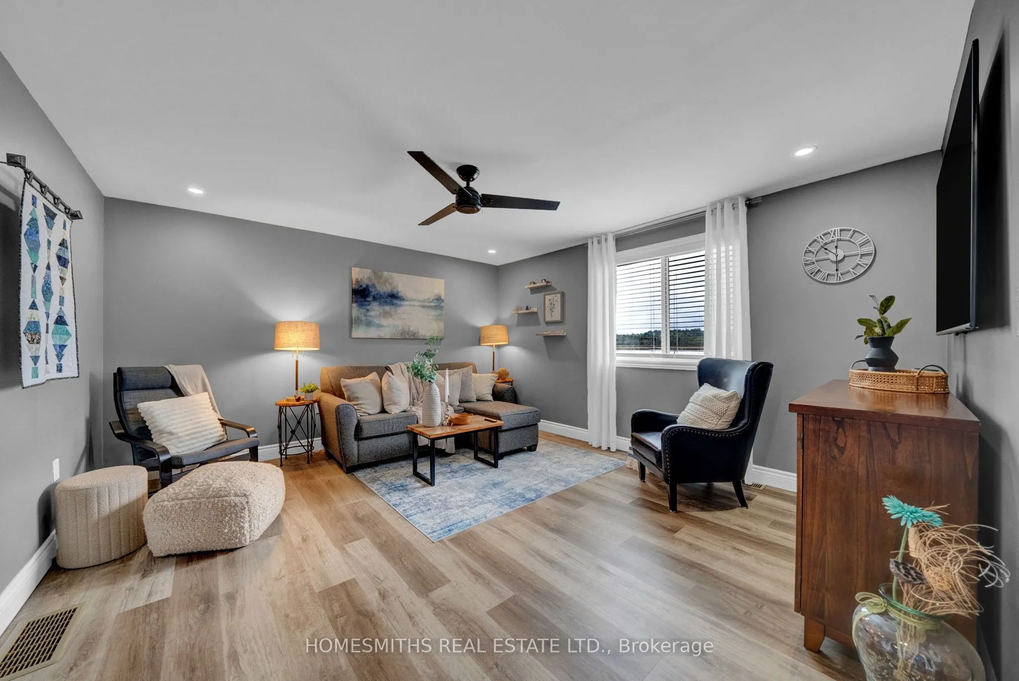 30 Cowans Crescent