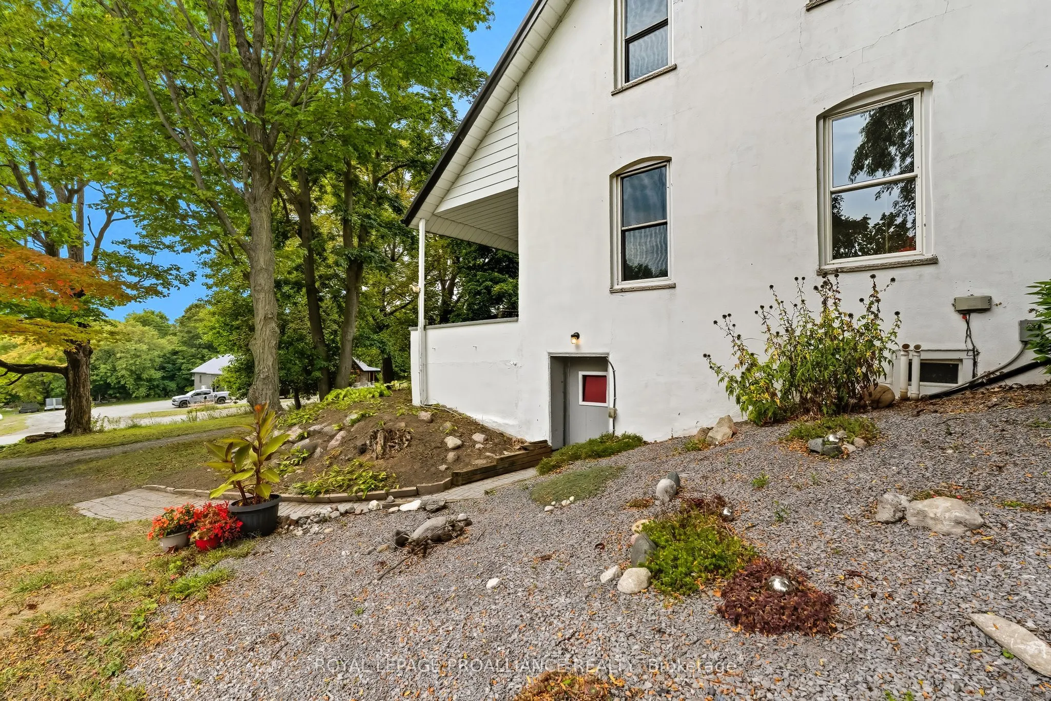3921 Kennedy Road