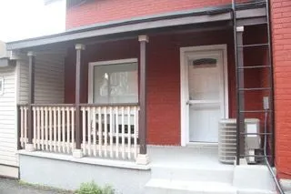 511 Cooper Street E, #1
