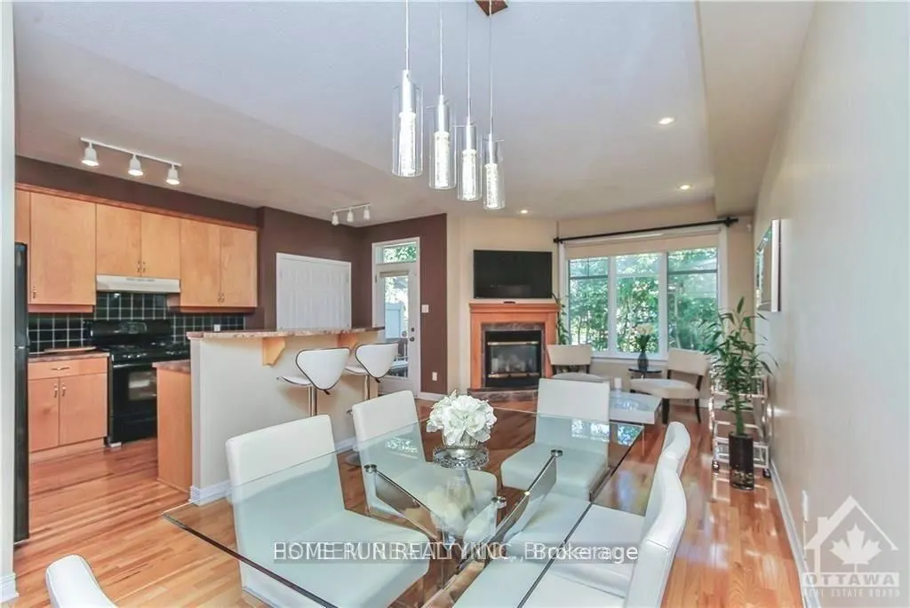 517 Devonwood Circle