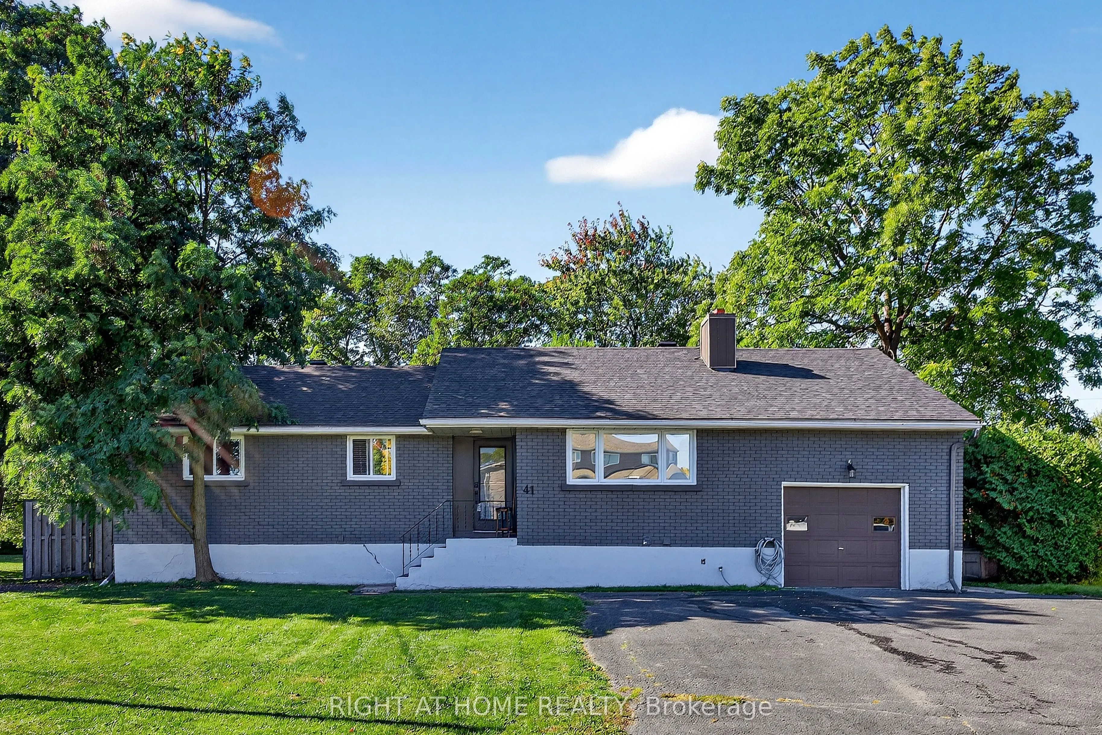 41 Donna Street, #B