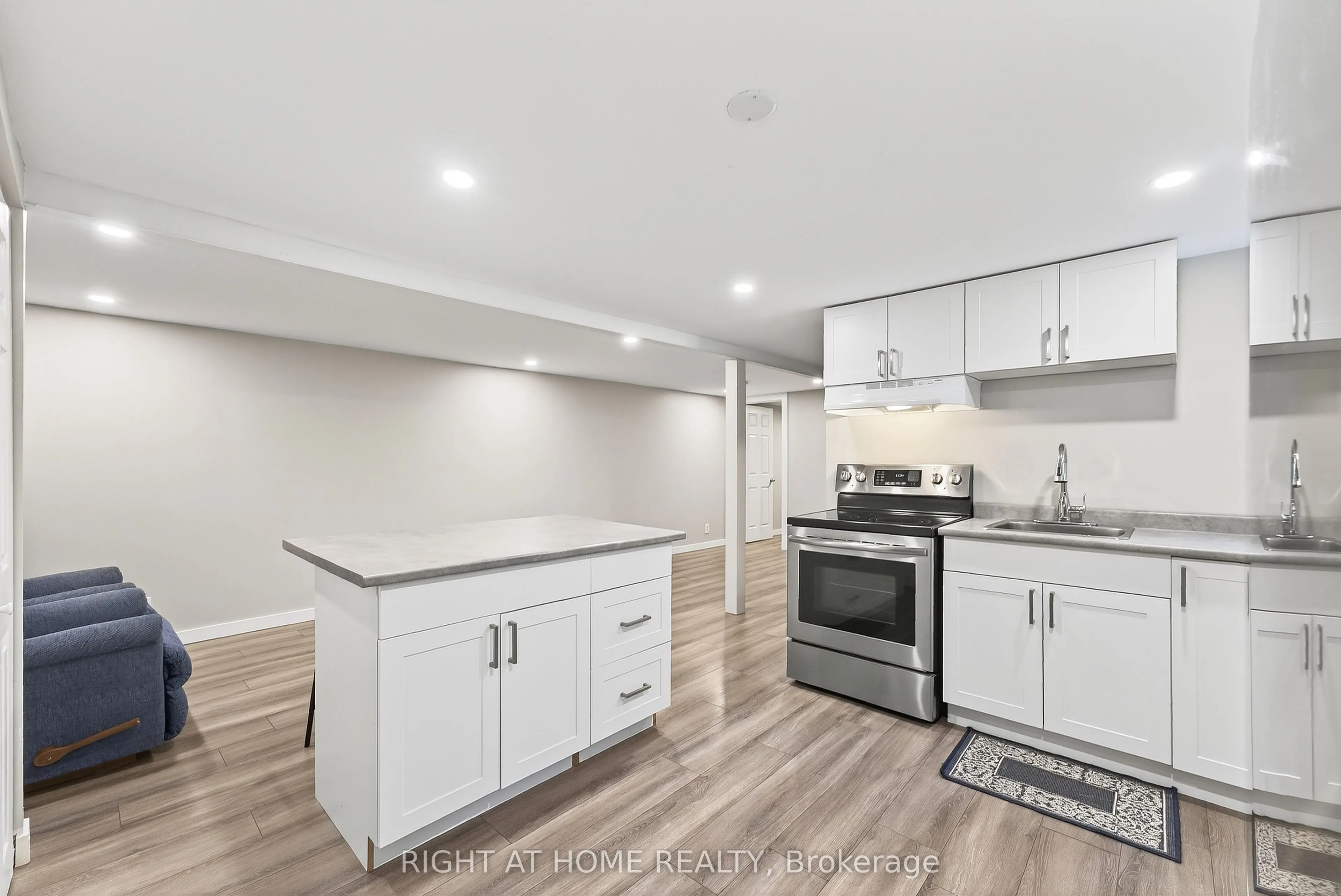 41 Donna Street, #B