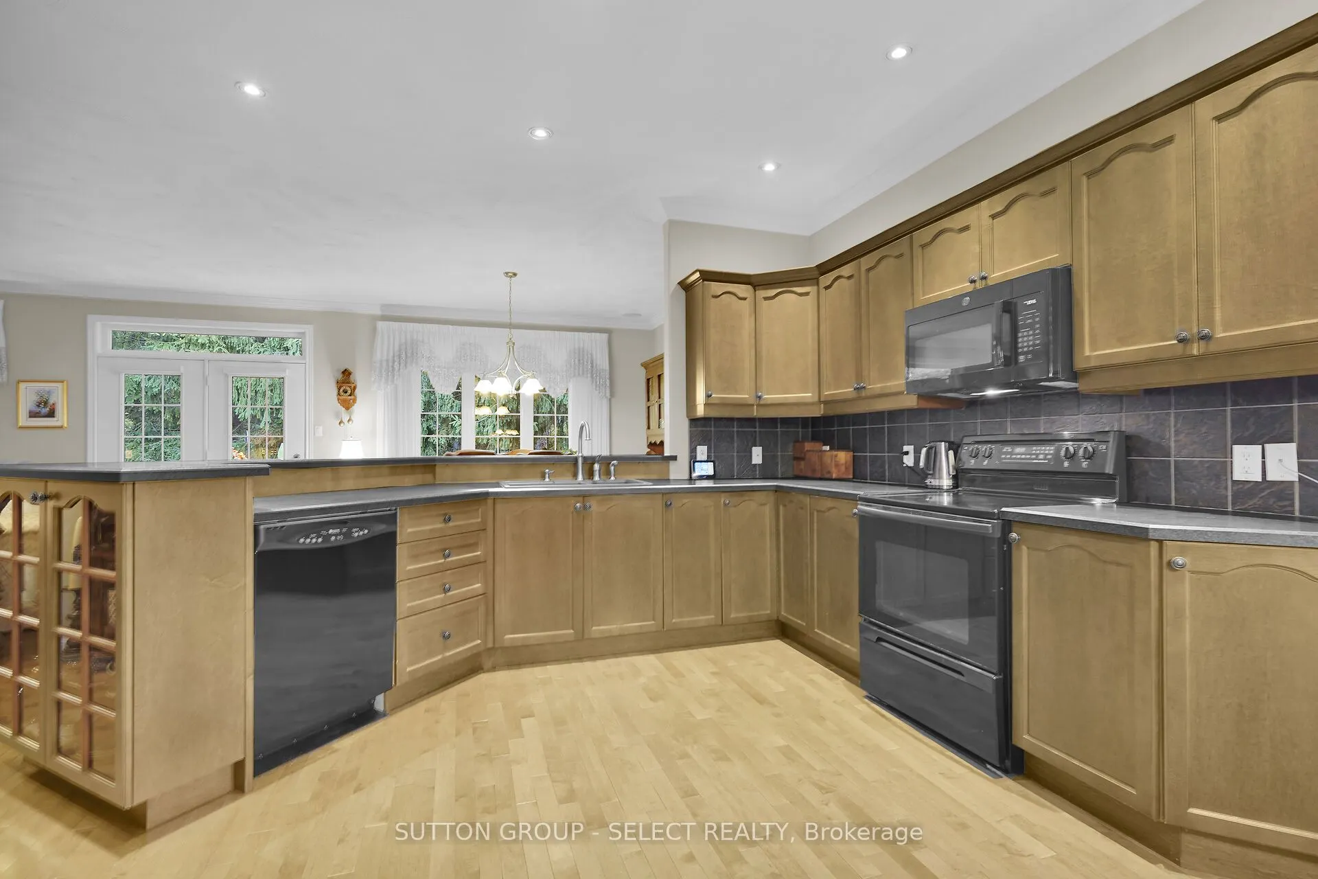 115 Glenwood Drive, #7