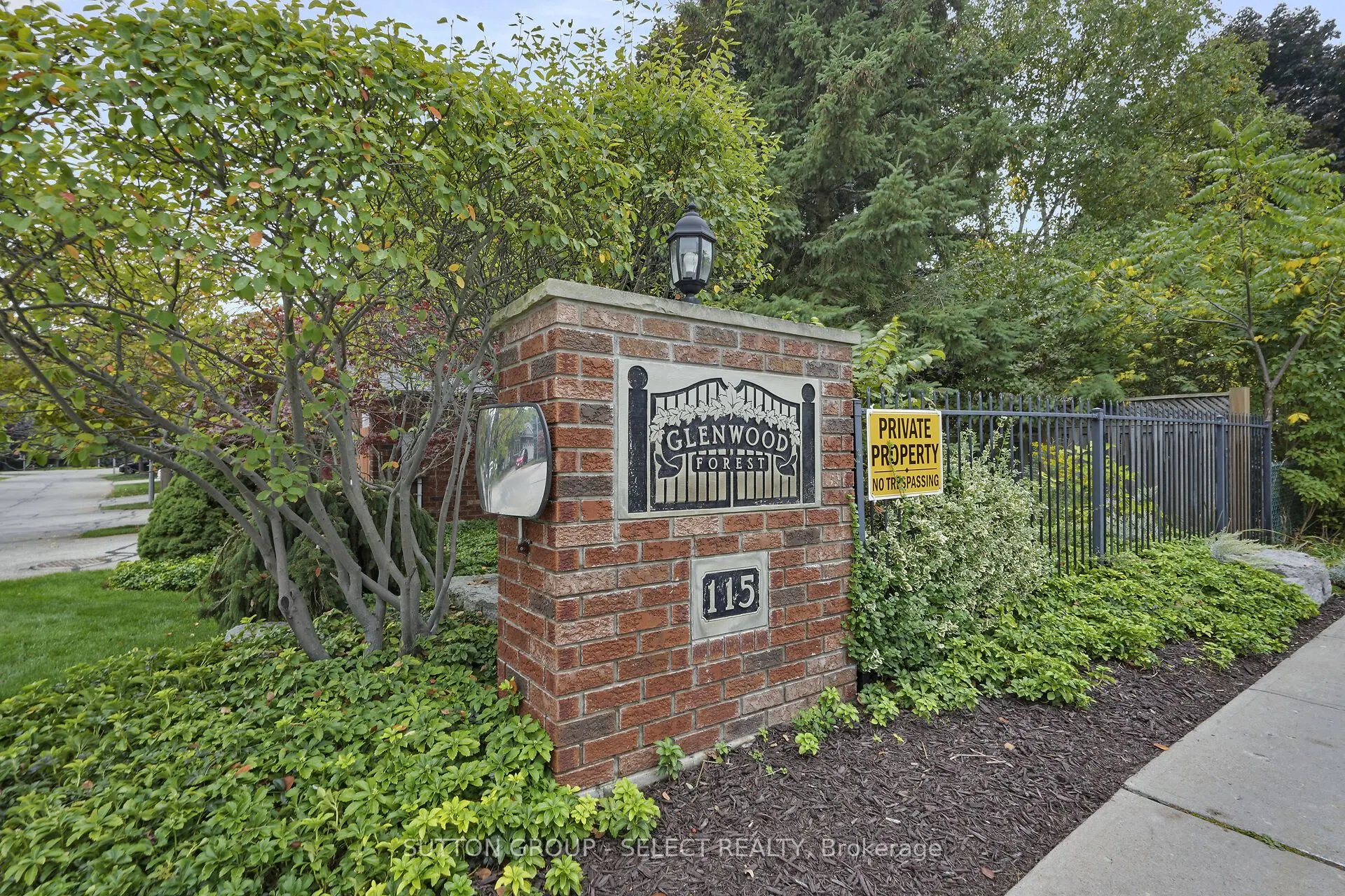 115 Glenwood Drive, #7