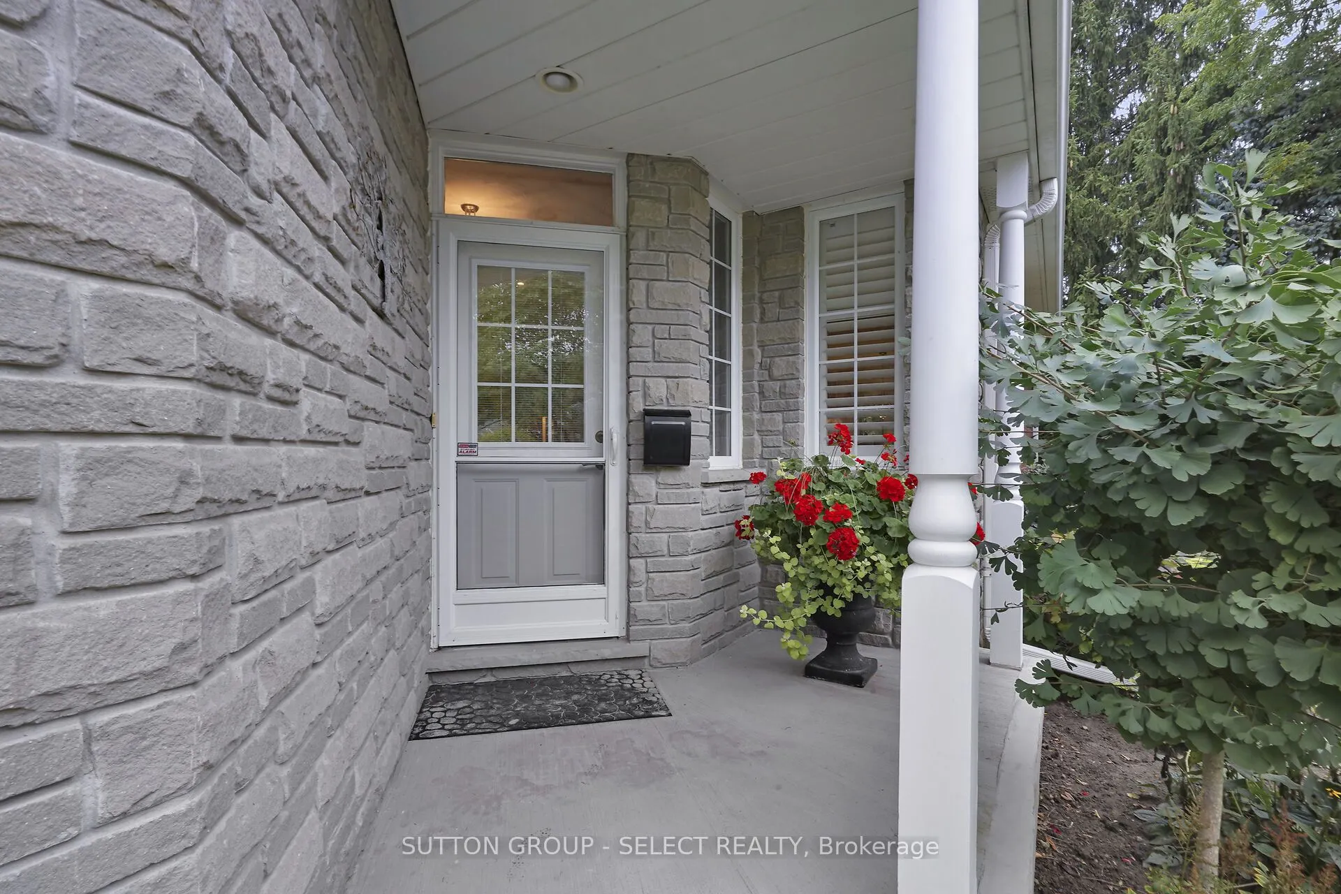 115 Glenwood Drive, #7