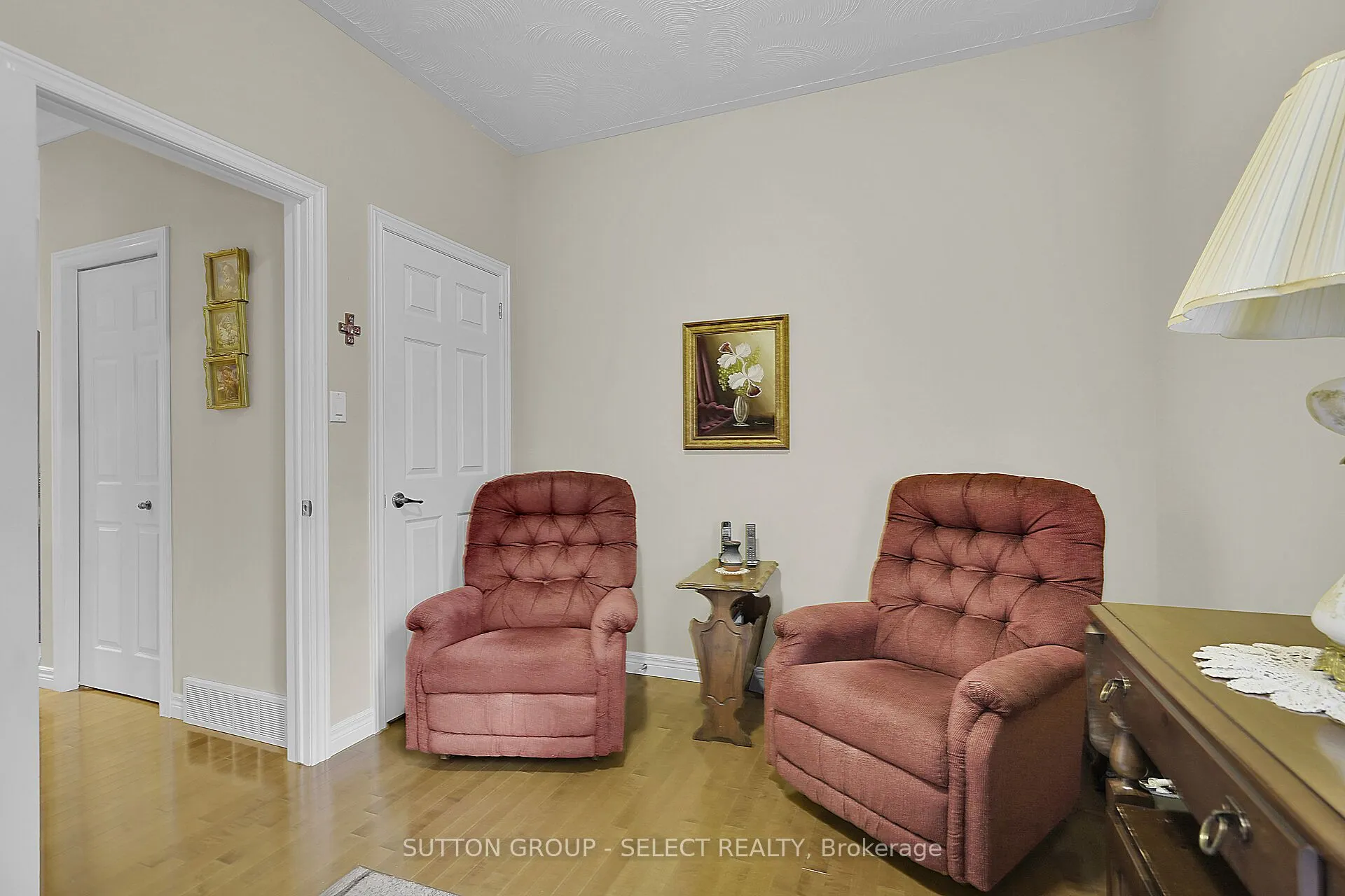 115 Glenwood Drive, #7