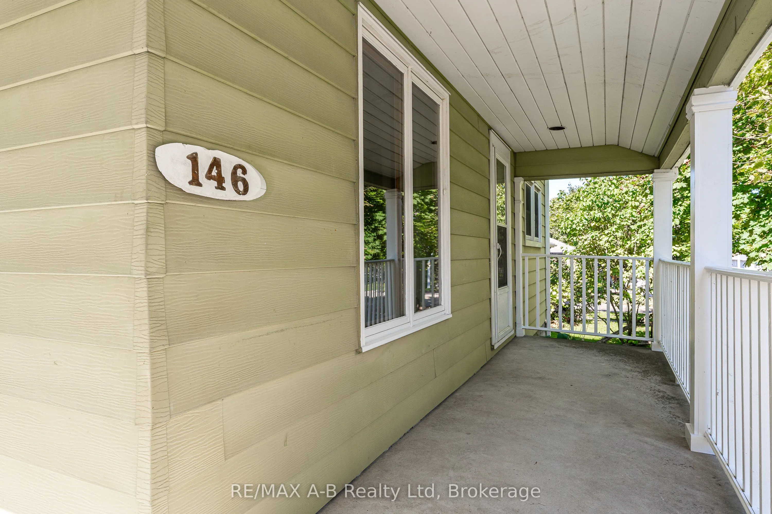 146 Church Street N