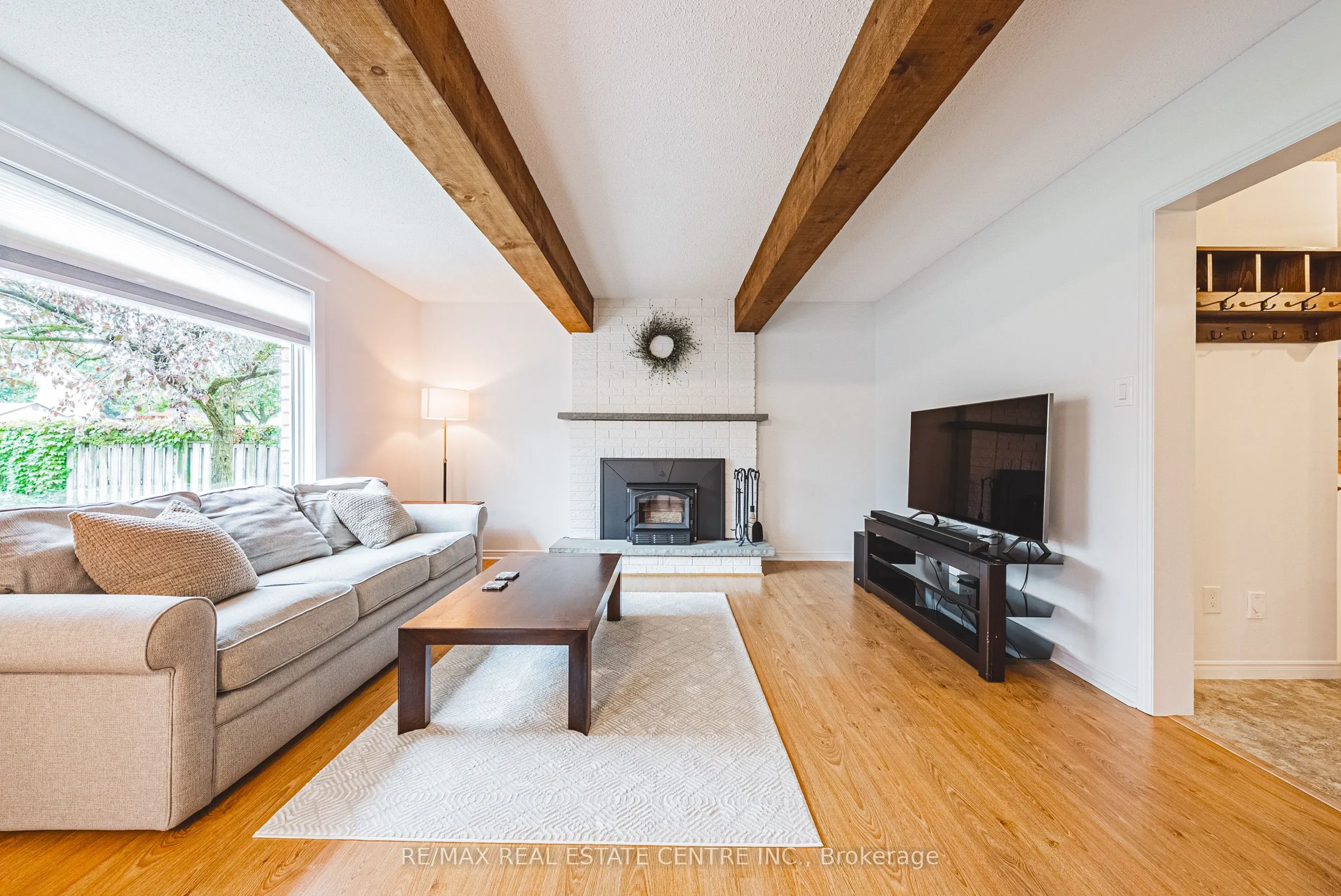 35 Cowan Boulevard