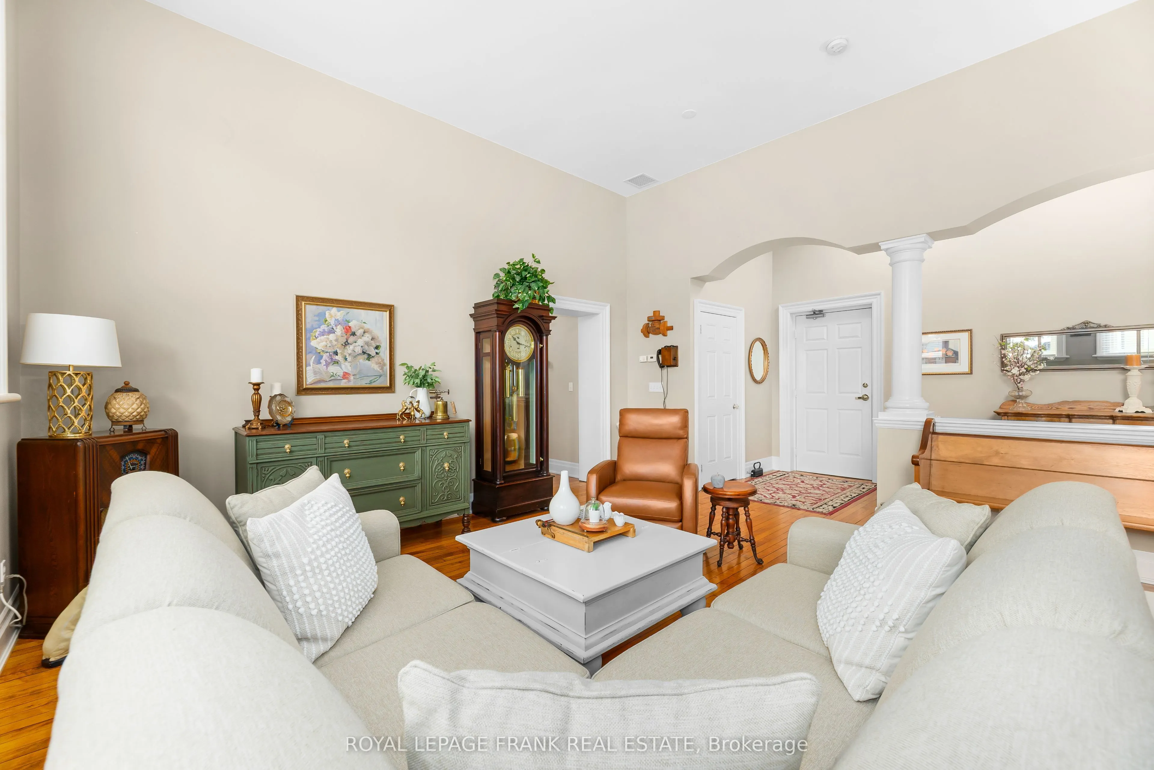 72 Pine Street, #202