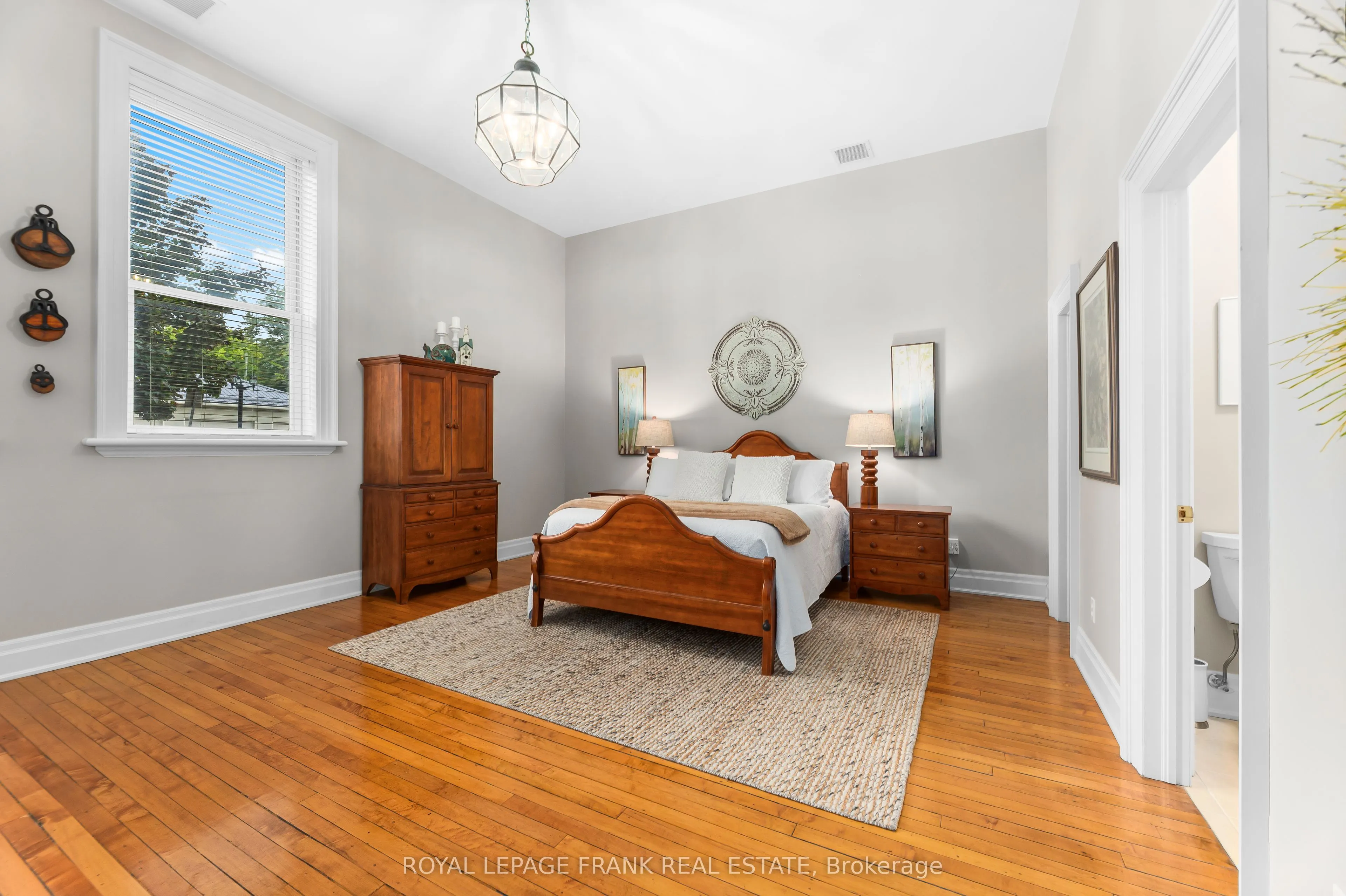 72 Pine Street, #202