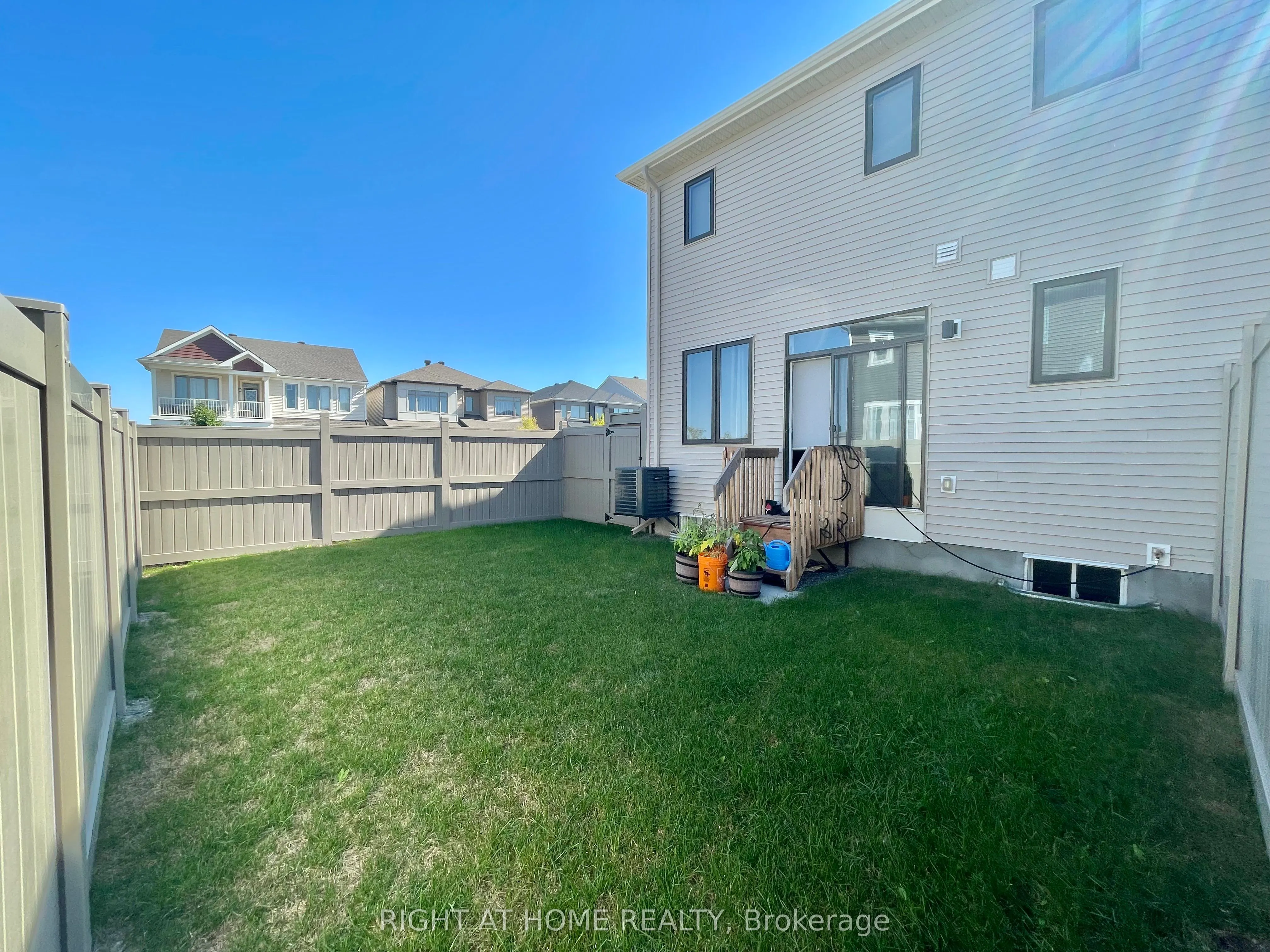 600 Cygnus Street