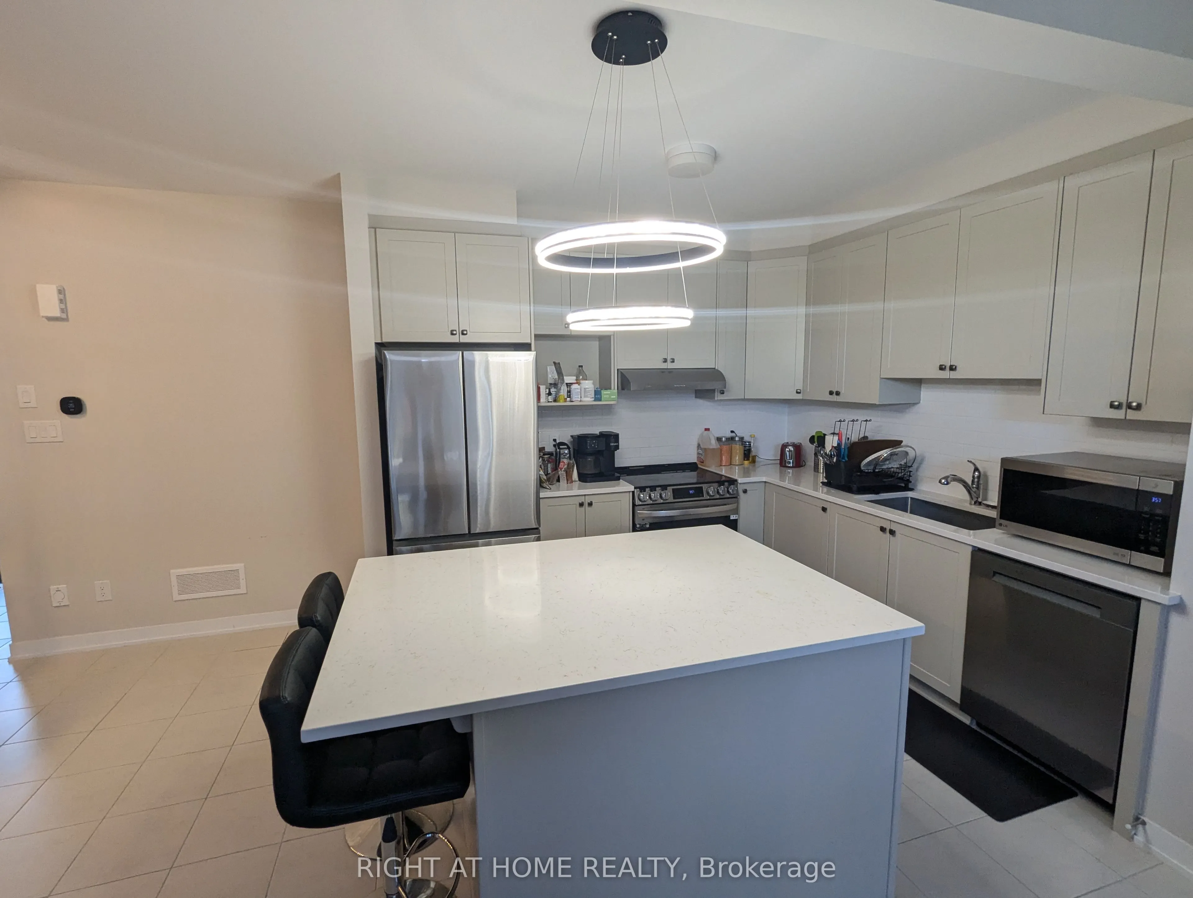 600 Cygnus Street