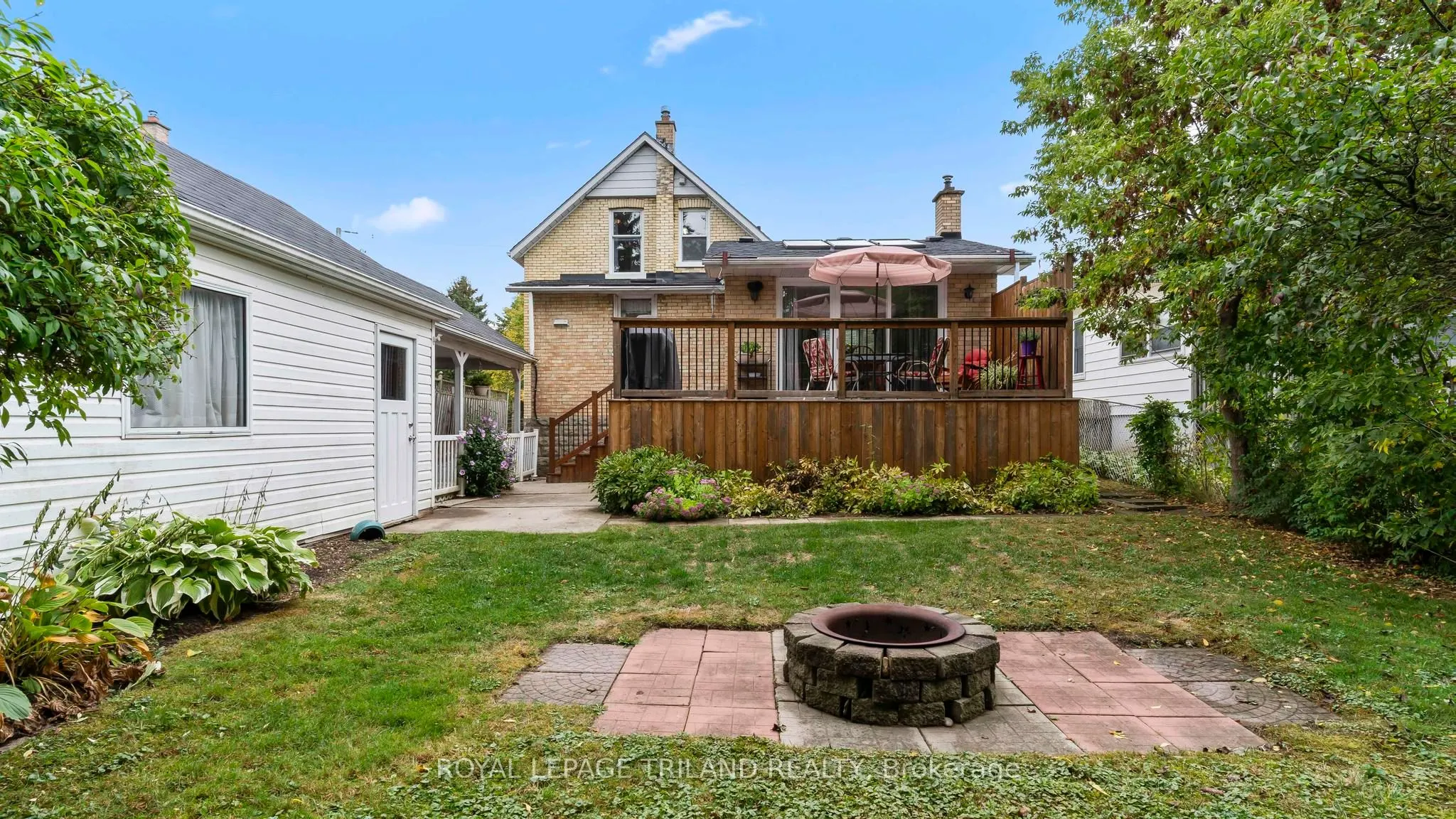 19 CEDAR Street