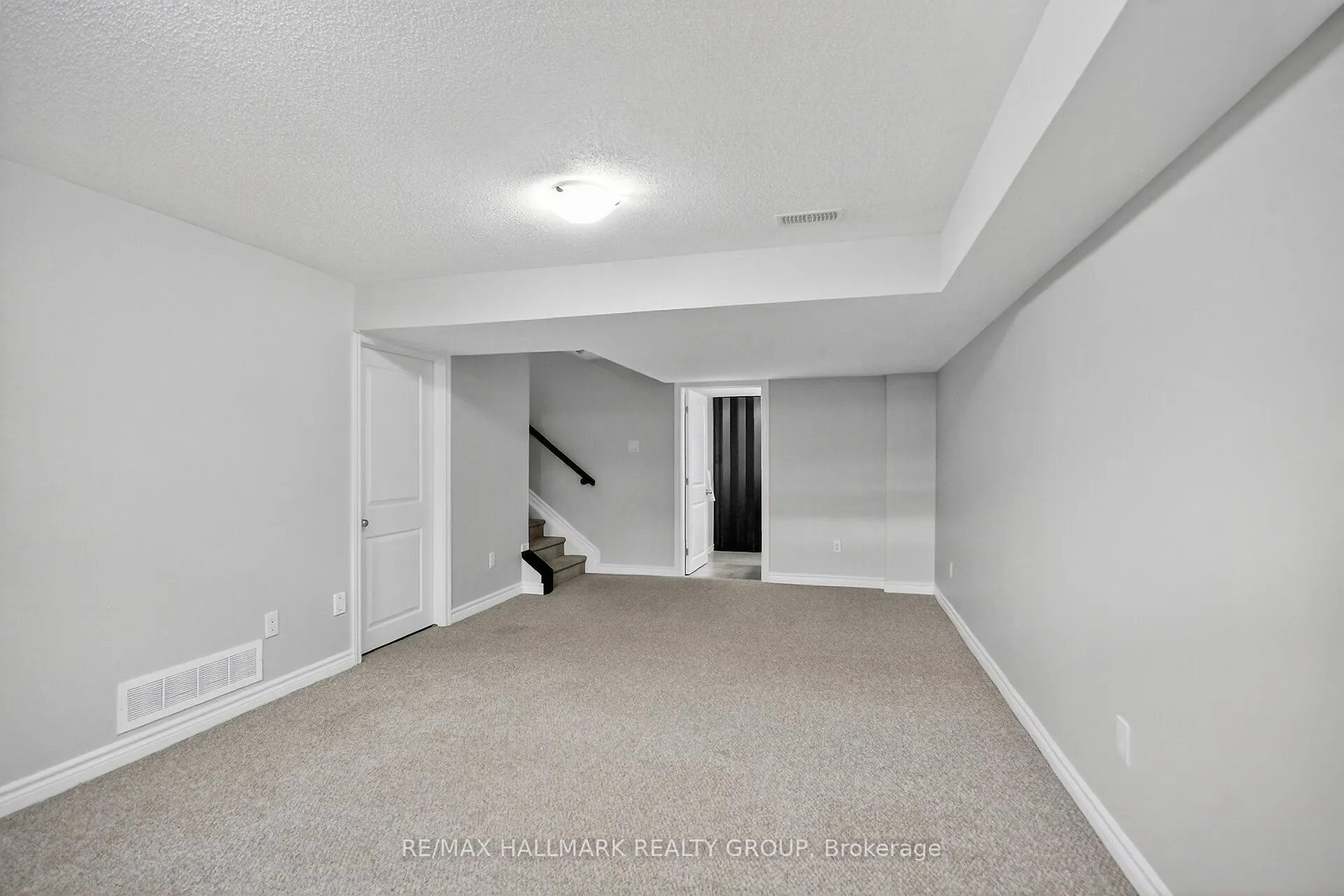 878 Kilbirnie Drive