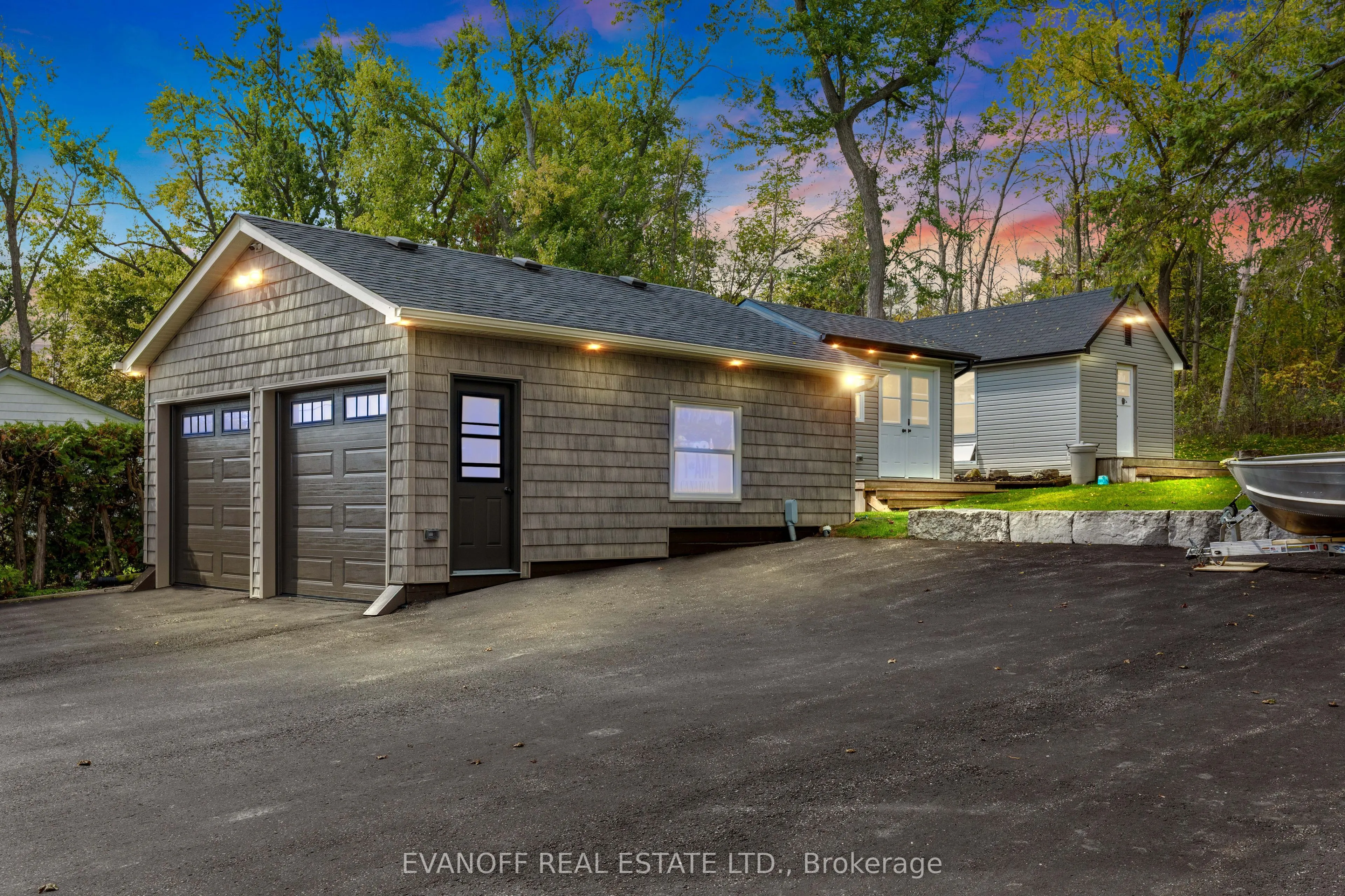 20 Lakeview Park Road