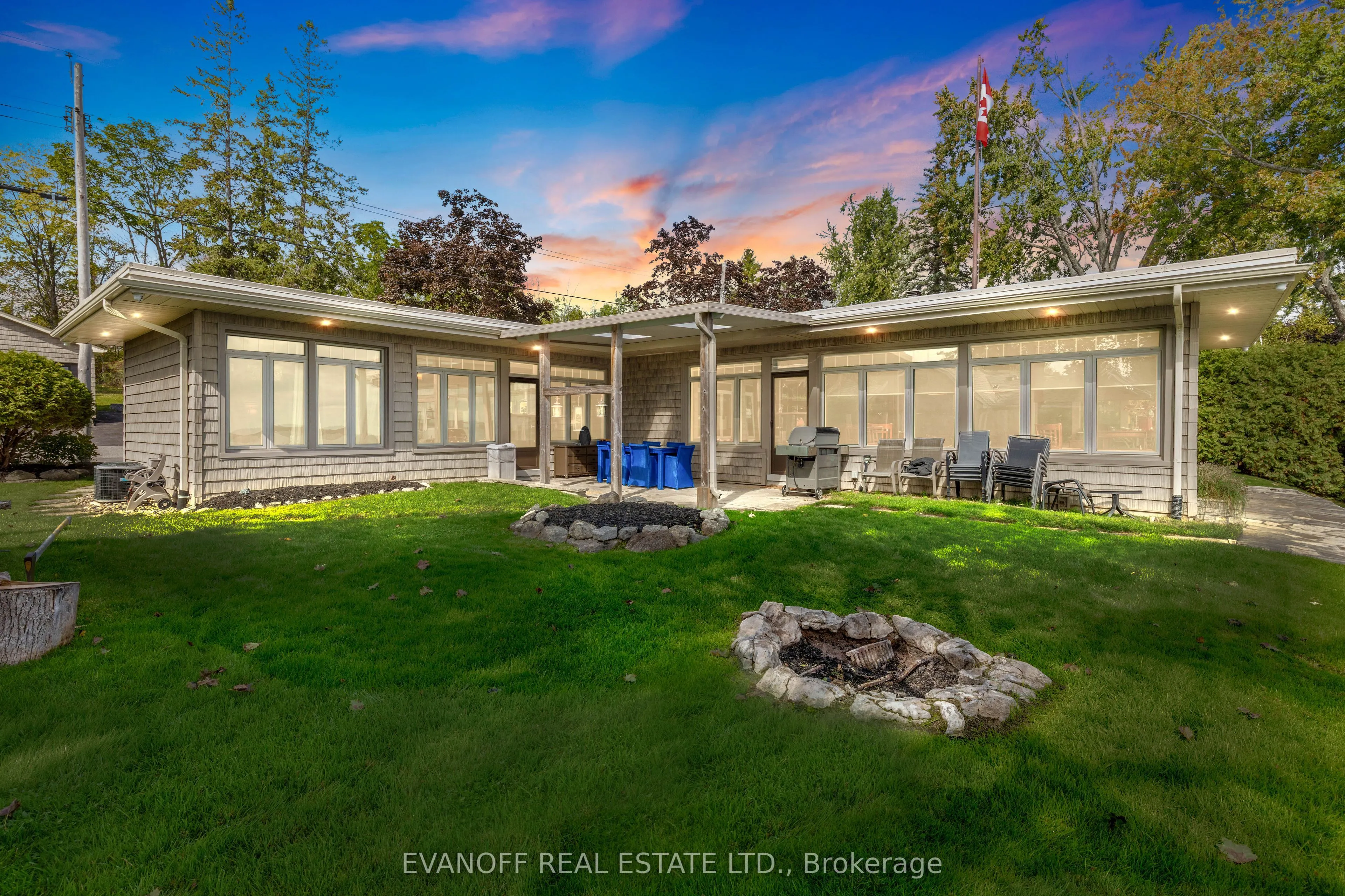 20 Lakeview Park Road