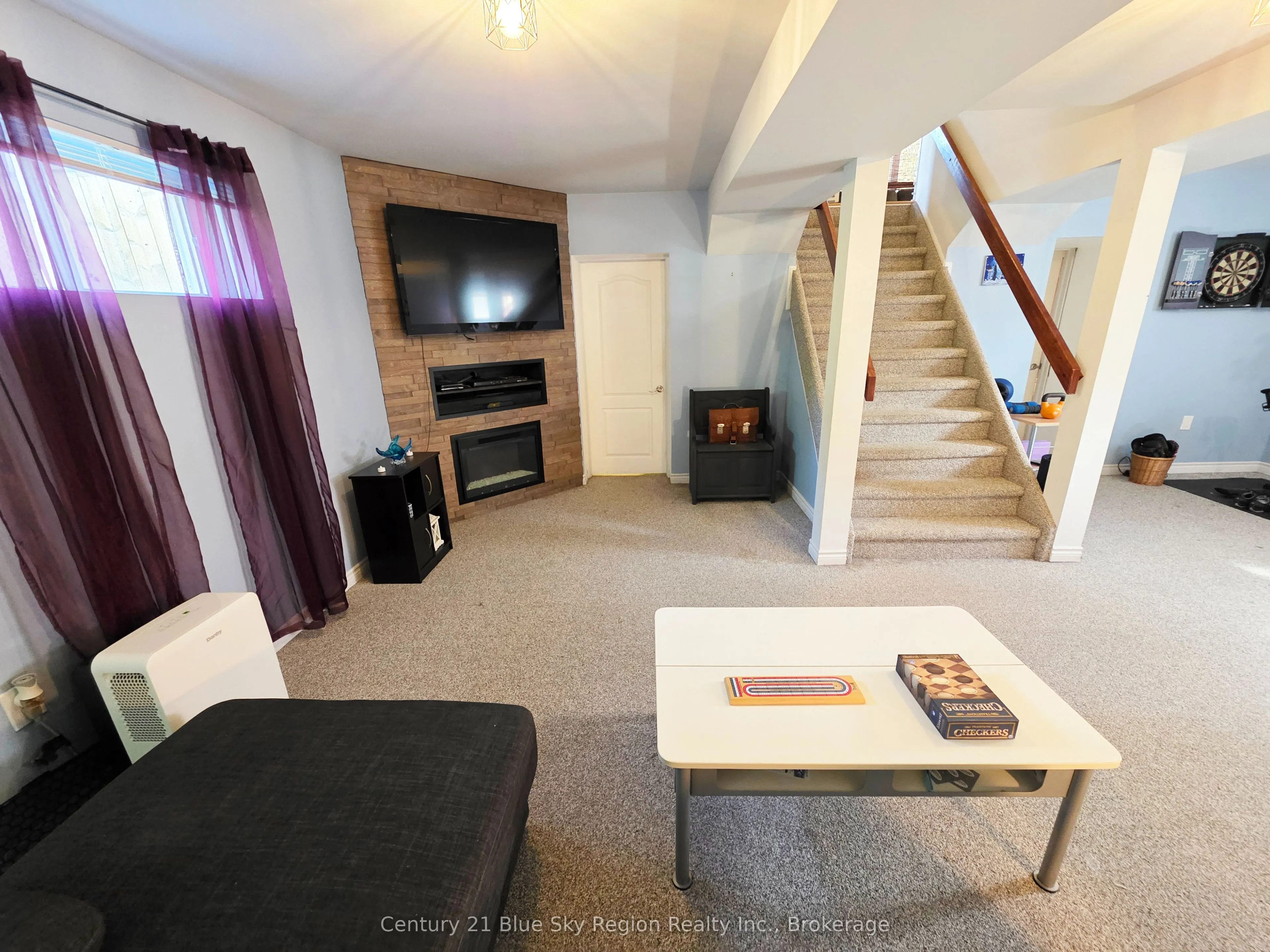 90 Feronia Road