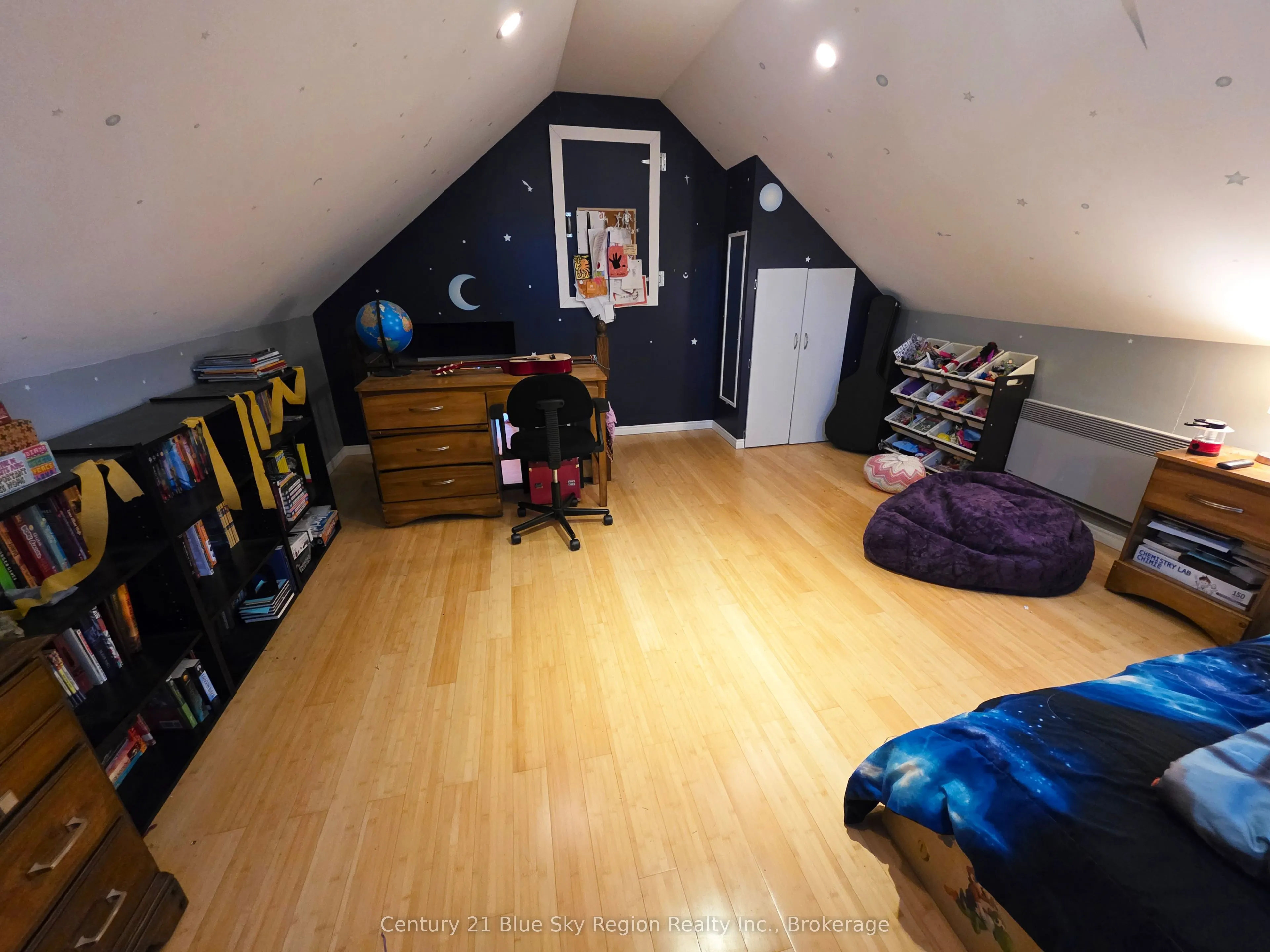 90 Feronia Road