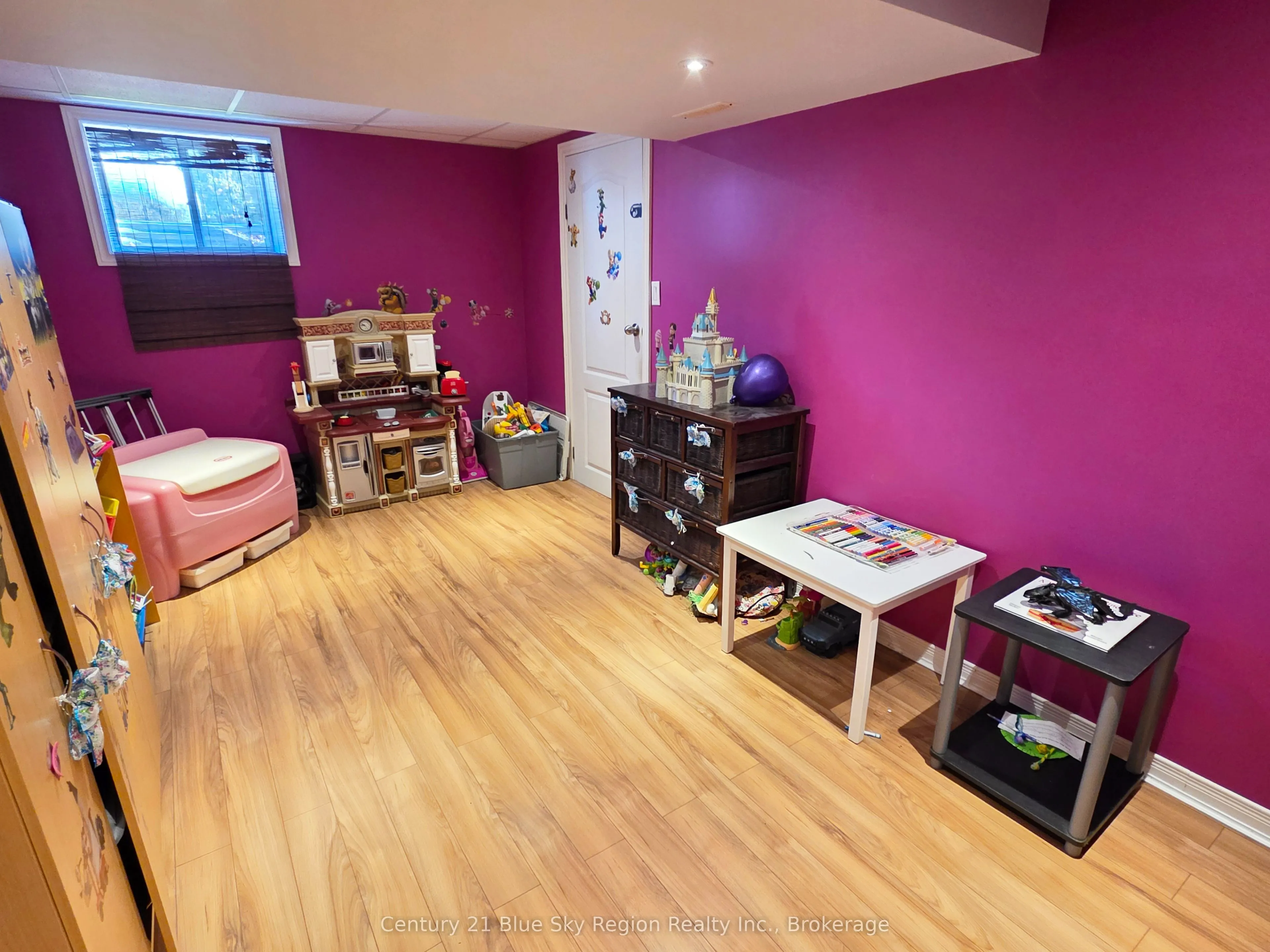 90 Feronia Road