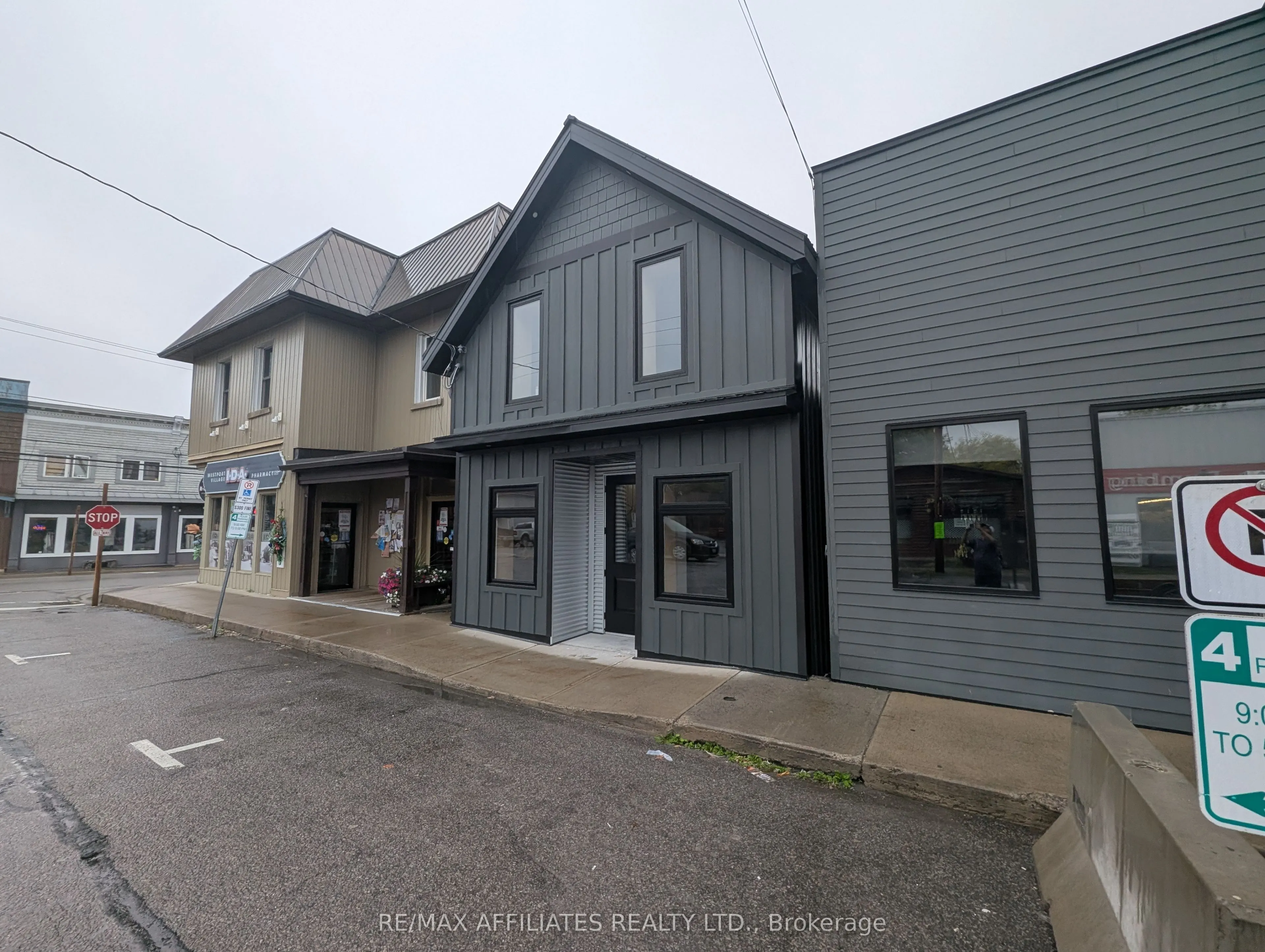 5 Church Street E