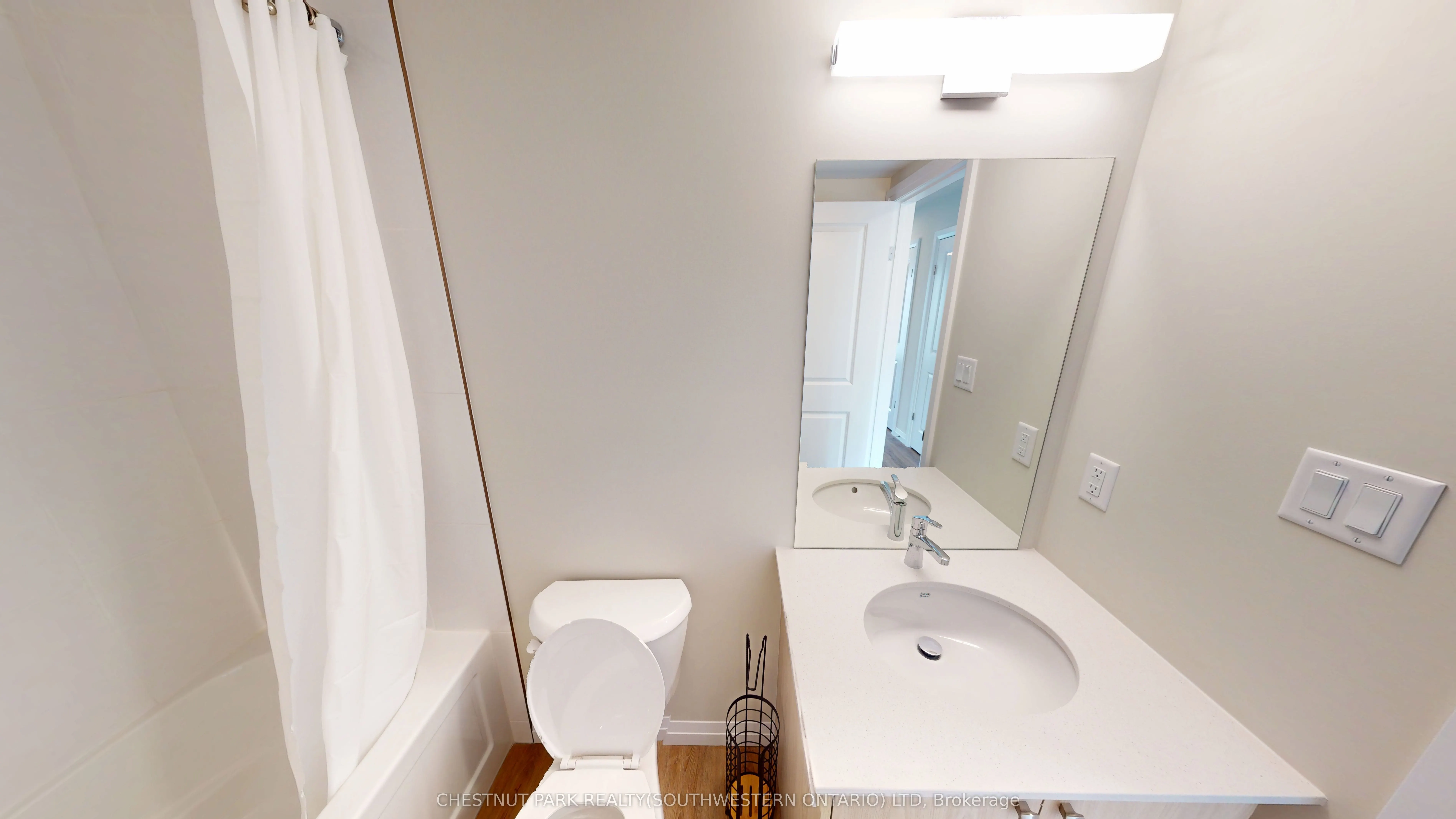 410 Northfield Drive W, #D3
