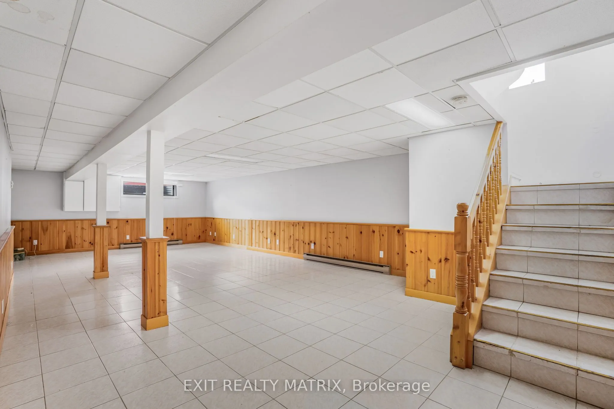 323 Longueuil Street