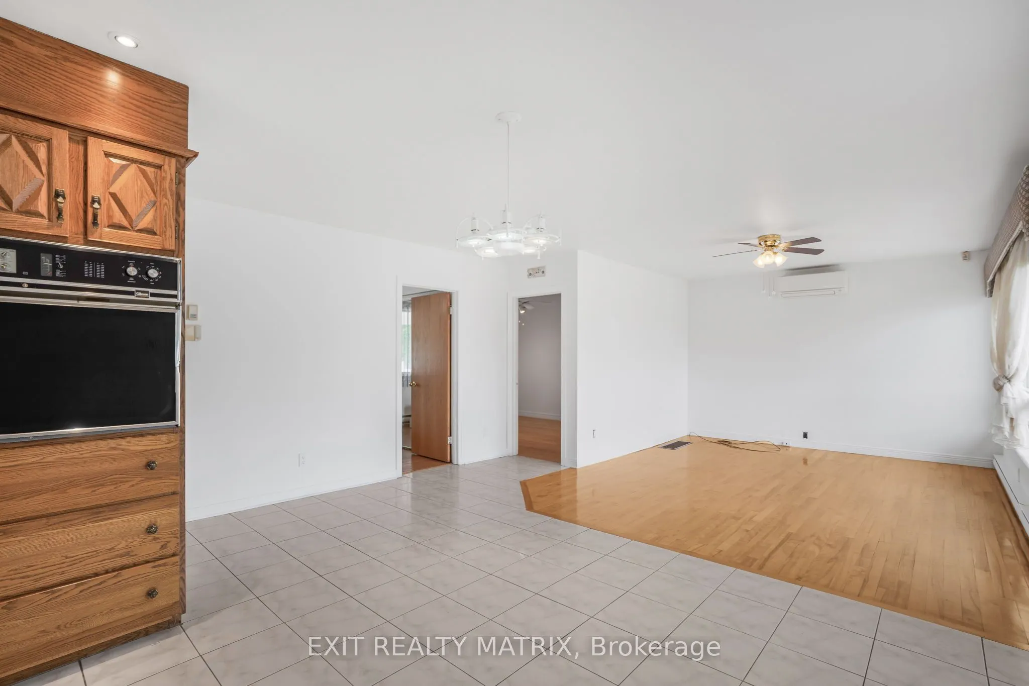 323 Longueuil Street