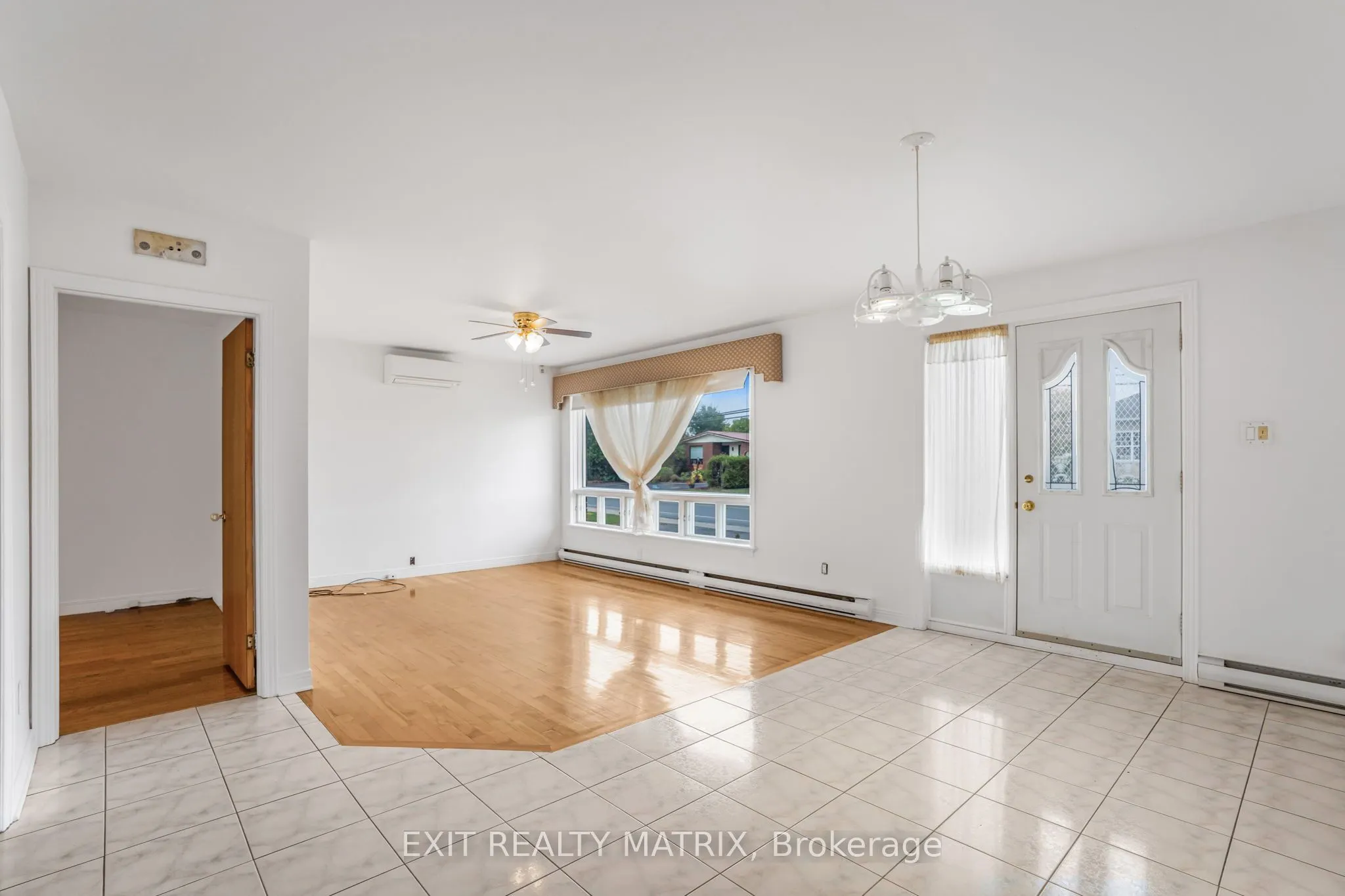 323 Longueuil Street