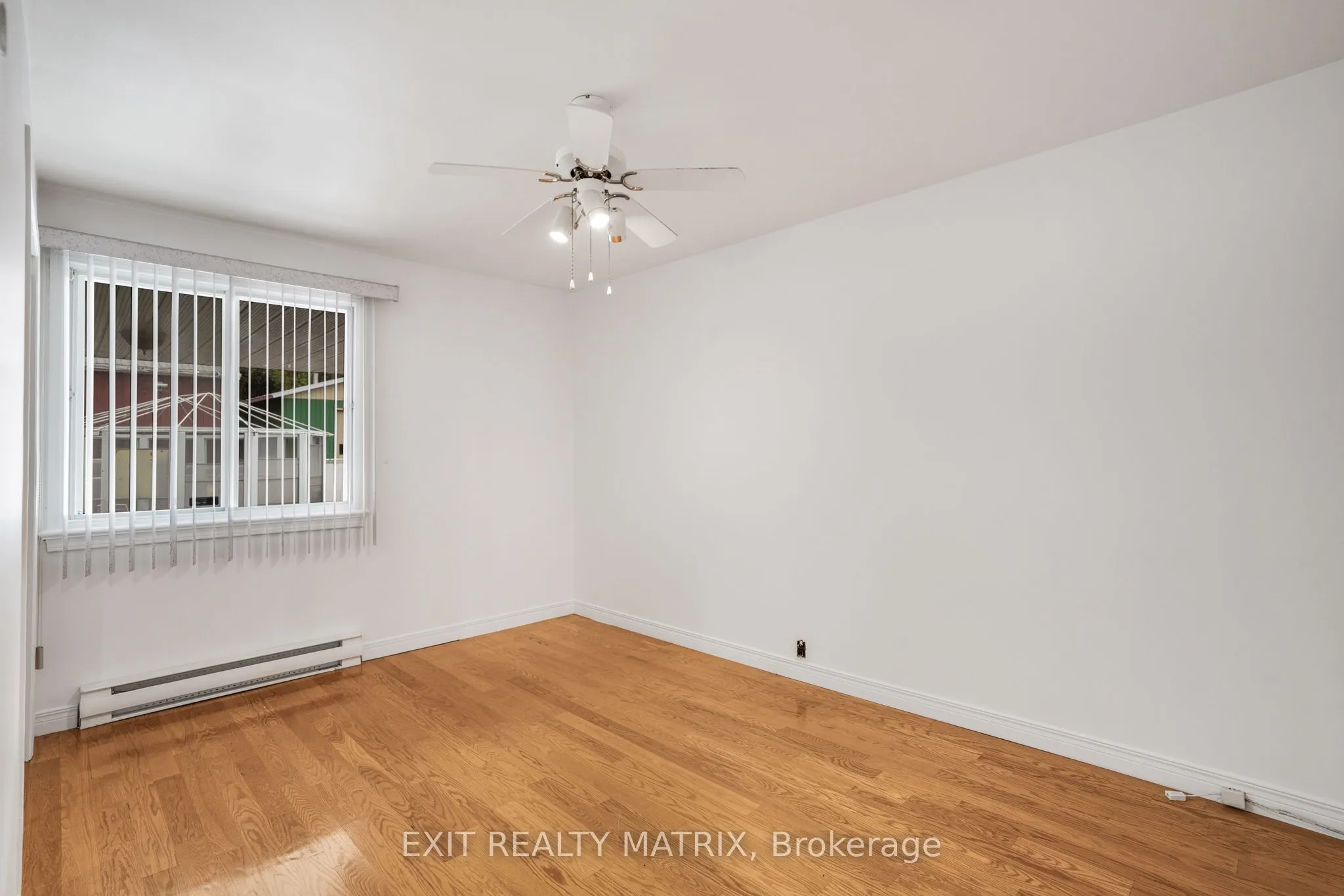 323 Longueuil Street