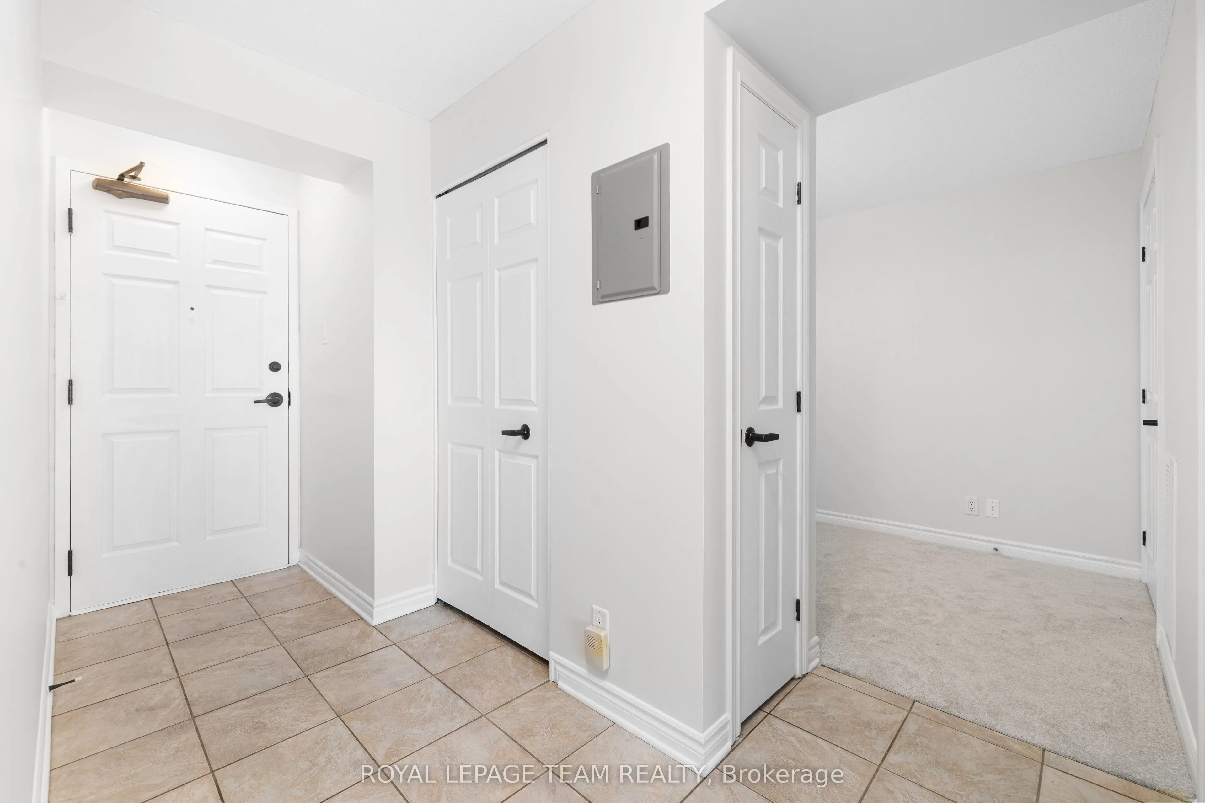 120 Grant Carman Drive, #901