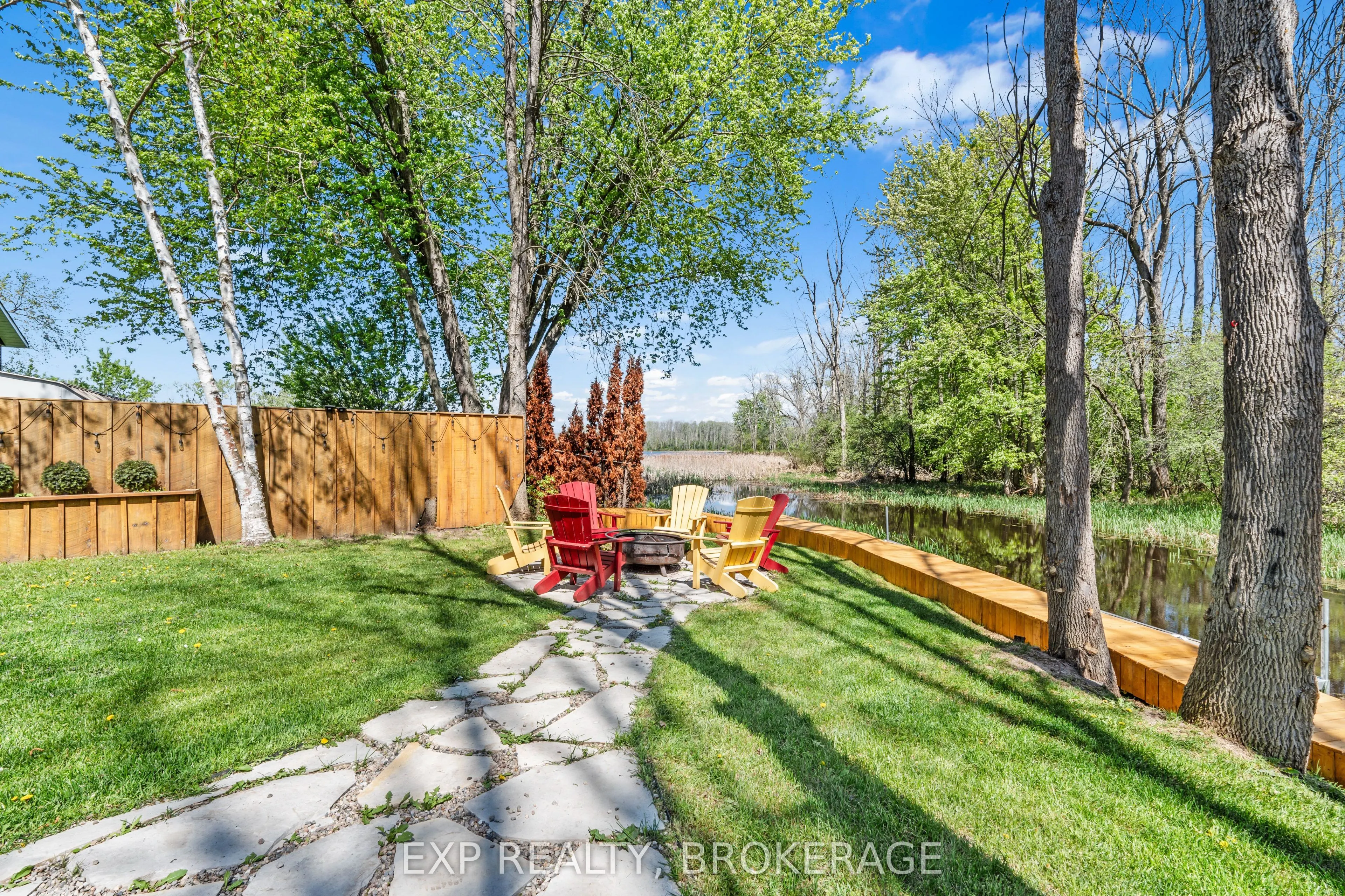 8546 COUNTY 2 Road