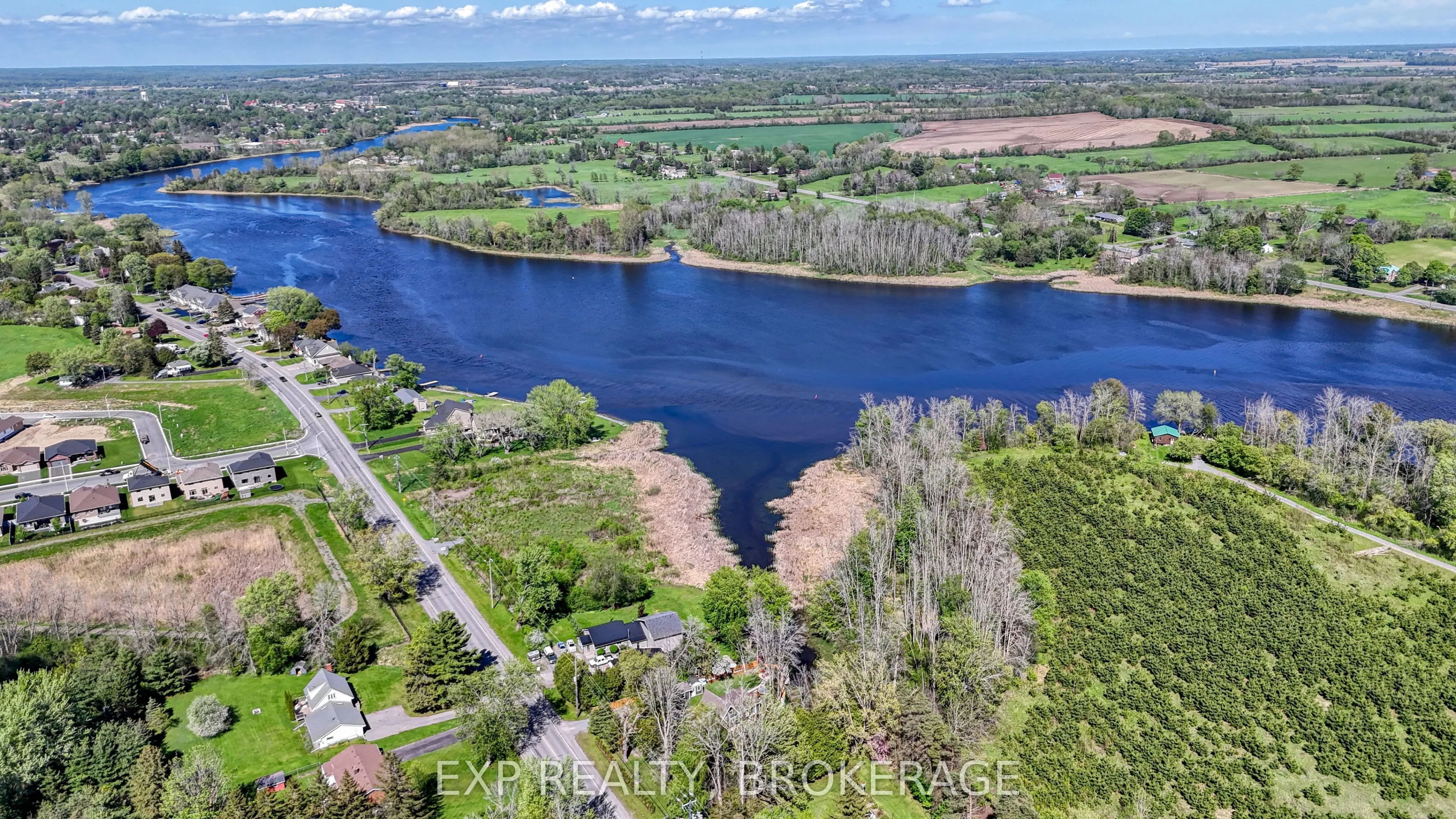 8546 COUNTY 2 Road