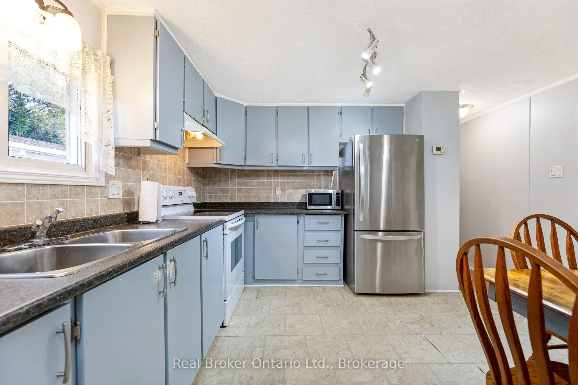 026585 89 Highway, #31