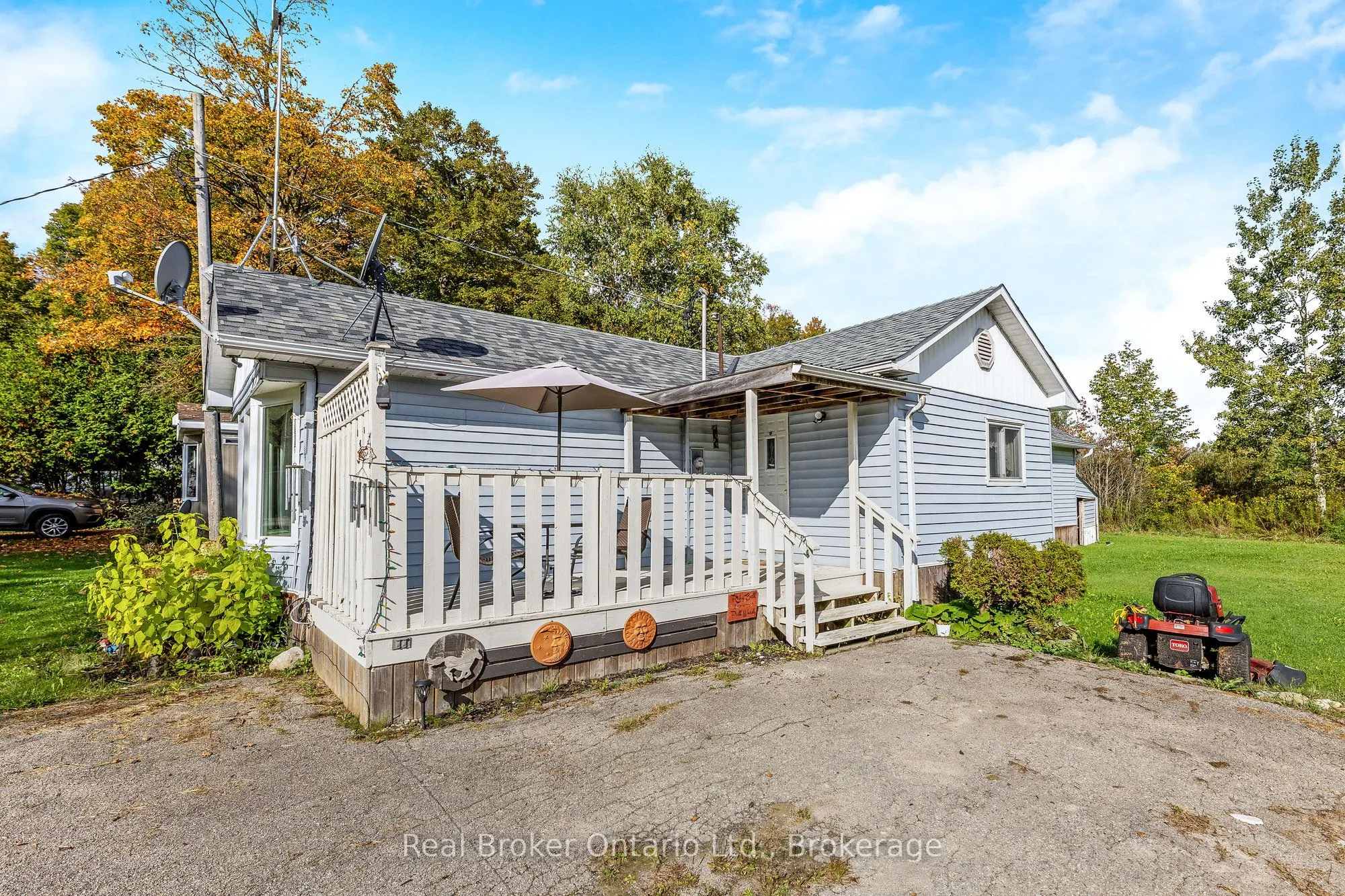 026585 89 Highway, #31