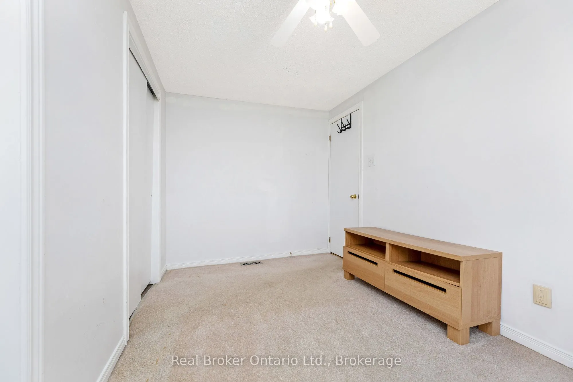026585 89 Highway, #31