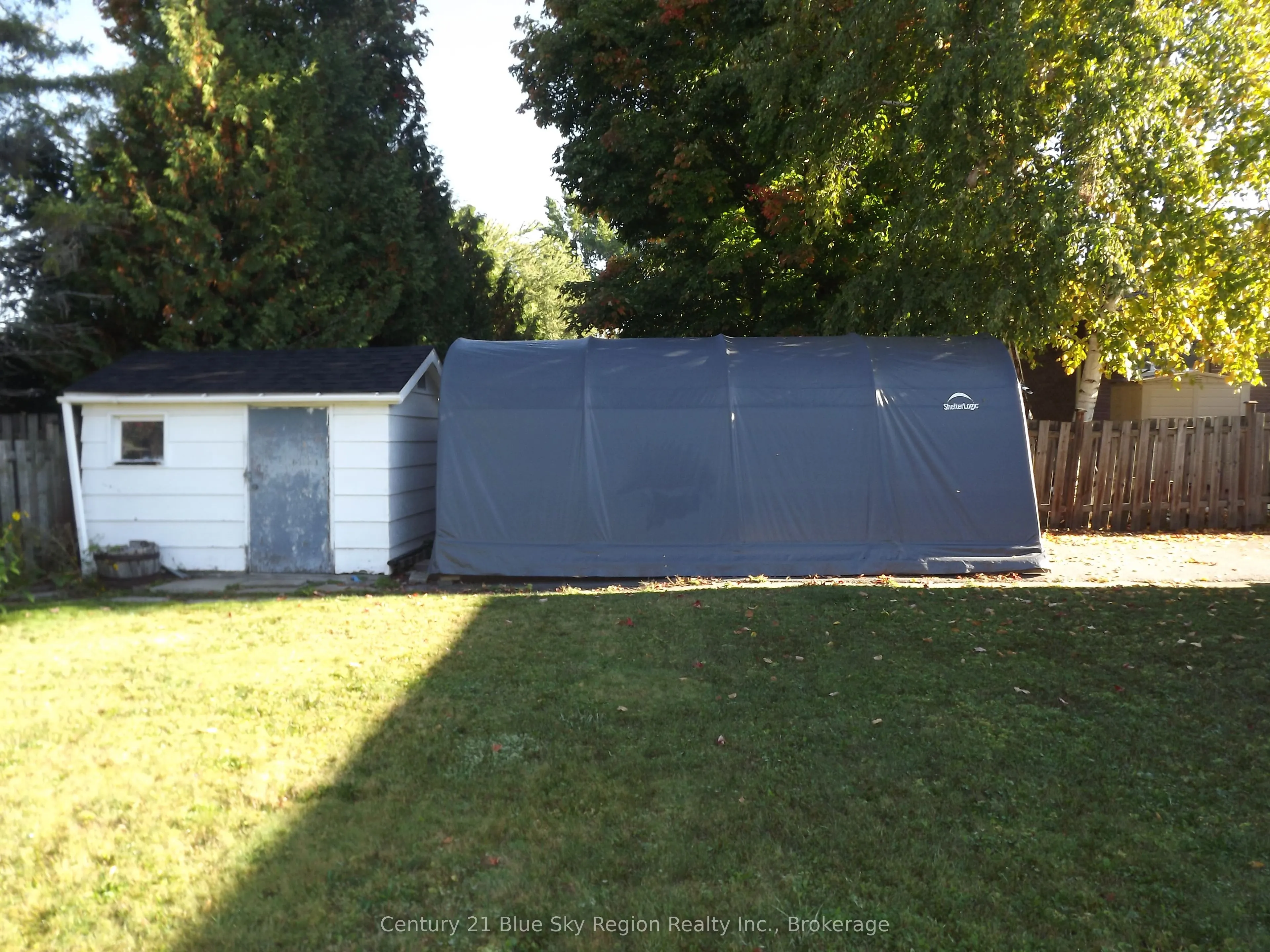 76 strathcona Avenue