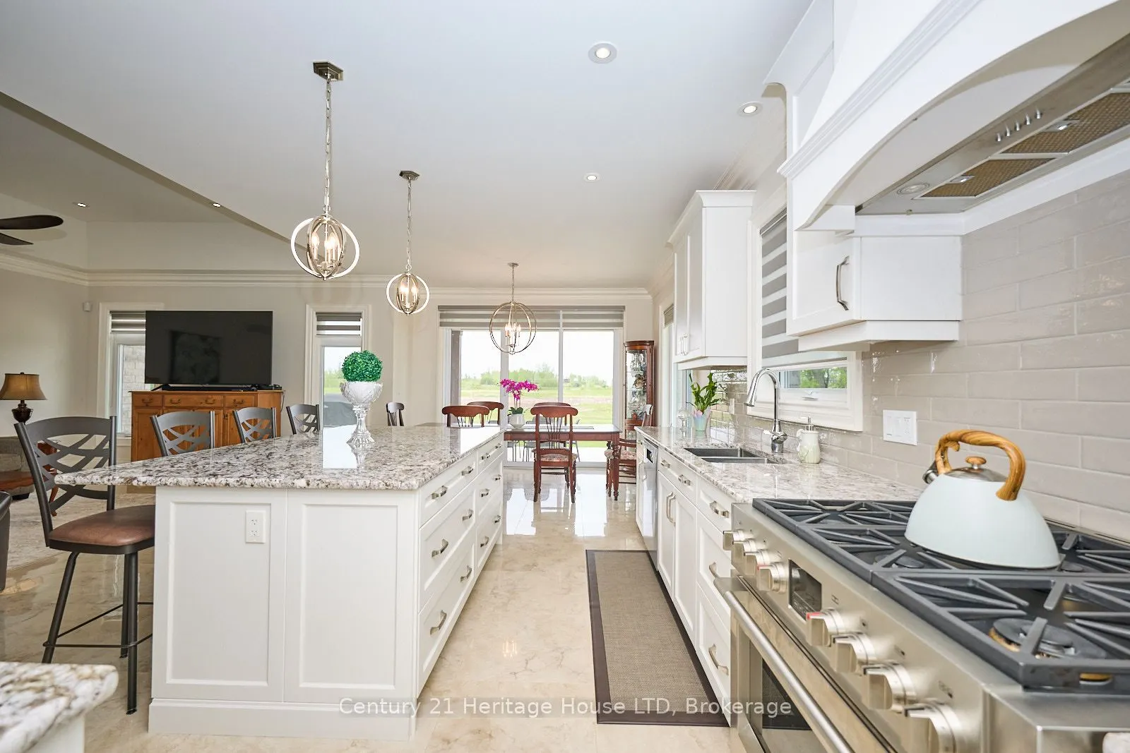 17 Biggar Road