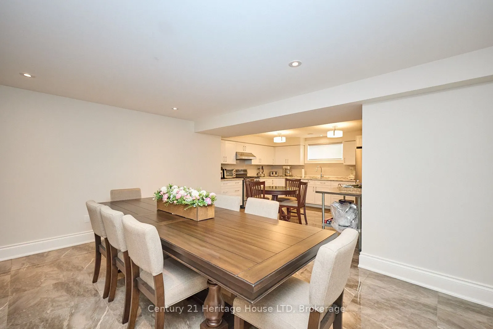17 Biggar Road