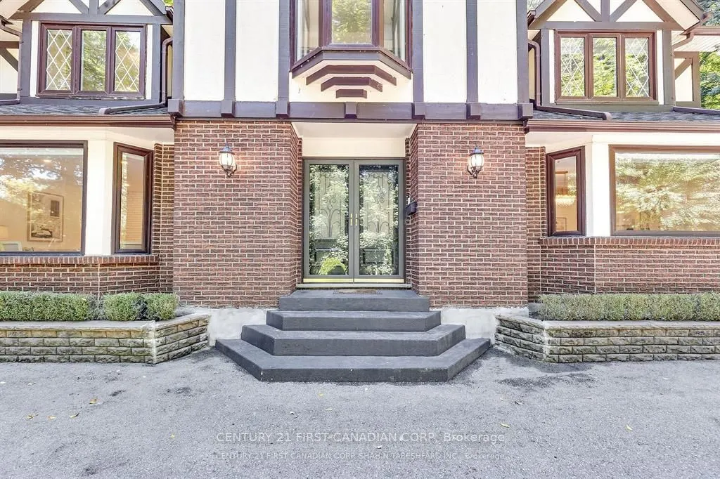 441 Westmount Drive